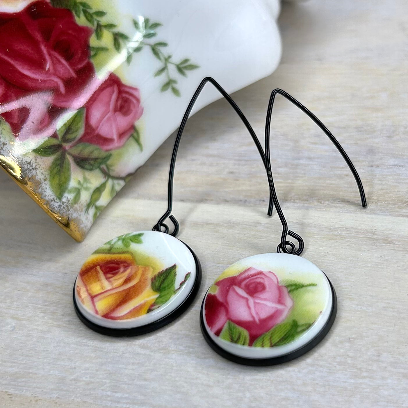 1962 Royal Albert ‘Old Country Roses’ Dangly Earrings BM