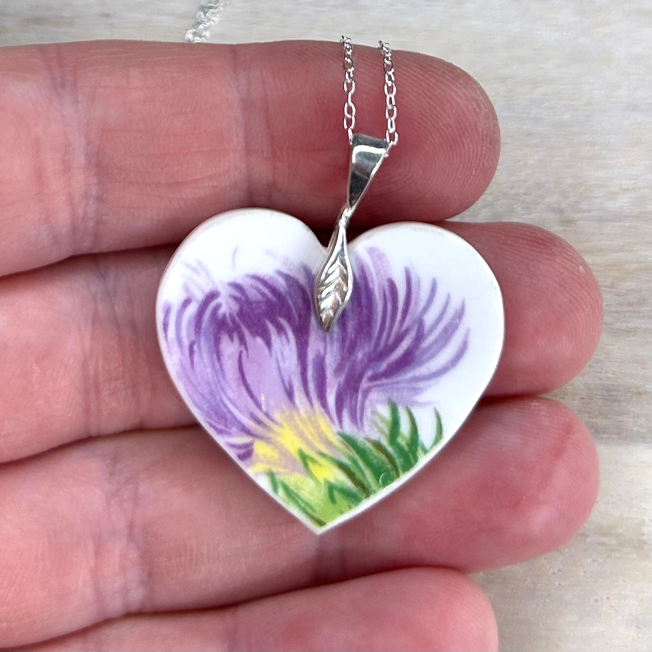 Sterling Silver 1950’s Royal Stafford Thistle Heart Pendant Necklace M