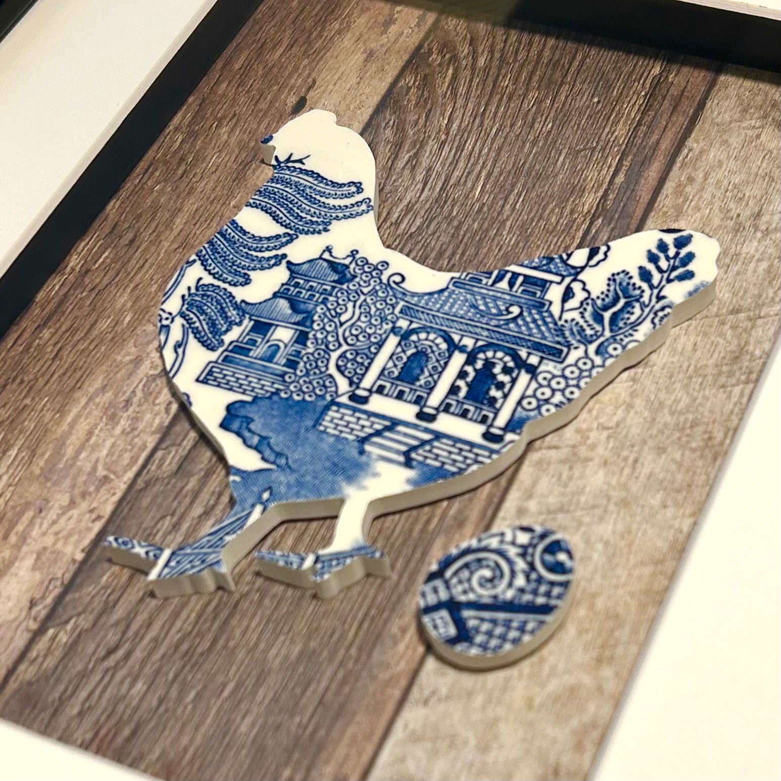 Framed Hen in Blue Willow