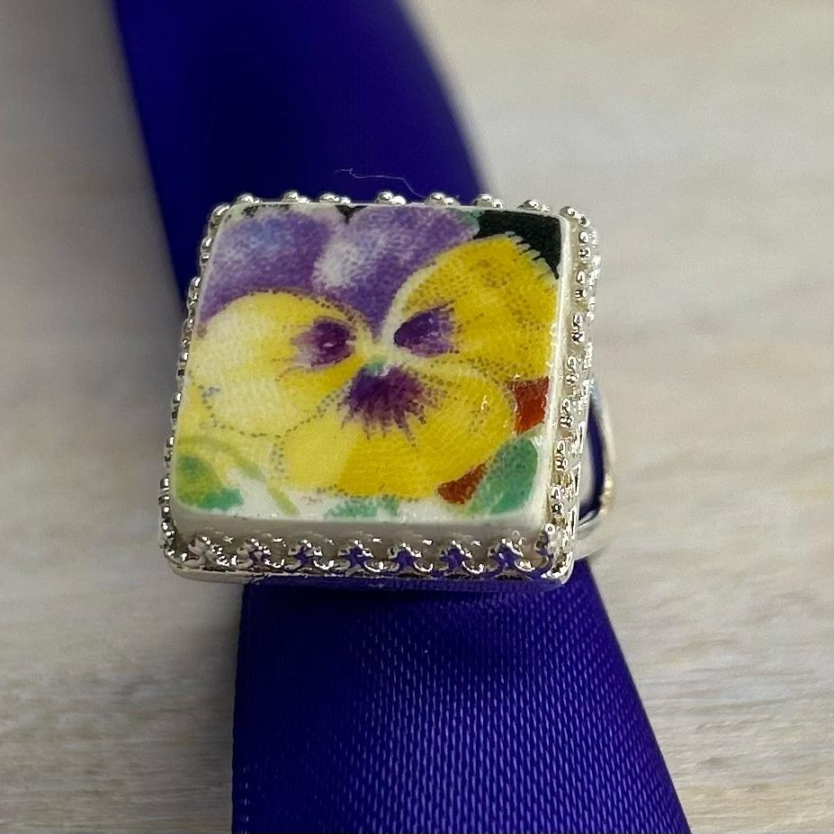 1937 Sterling Silver Royal Doulton ‘Wild Pansy’ Ring