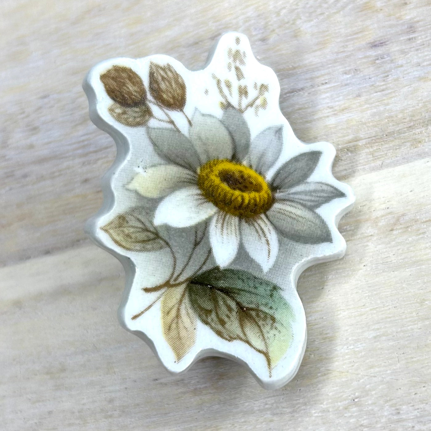 1970’s Johnson of Australia Brooch M