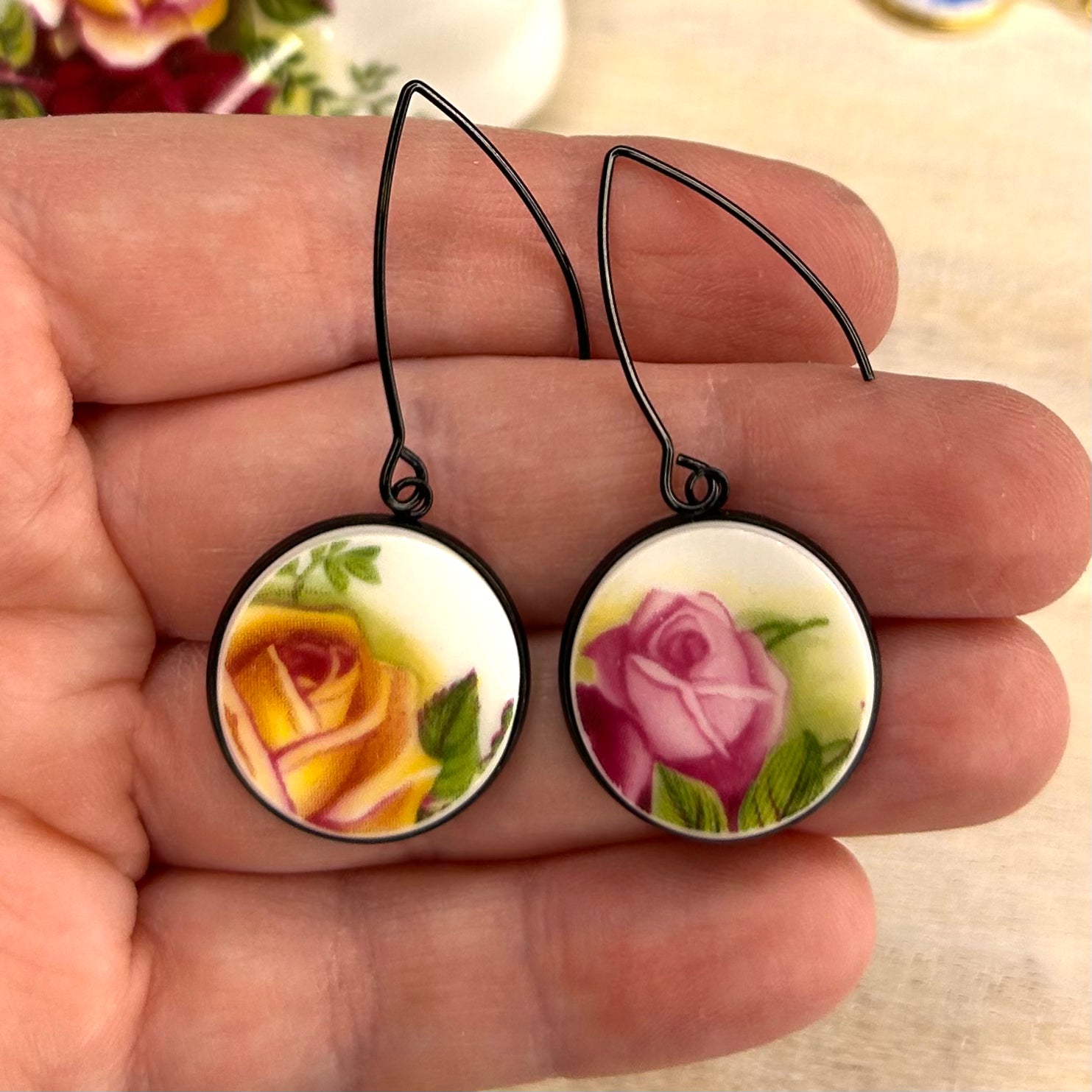 1962 Royal Albert ‘Old Country Roses’ Dangly Earrings BM