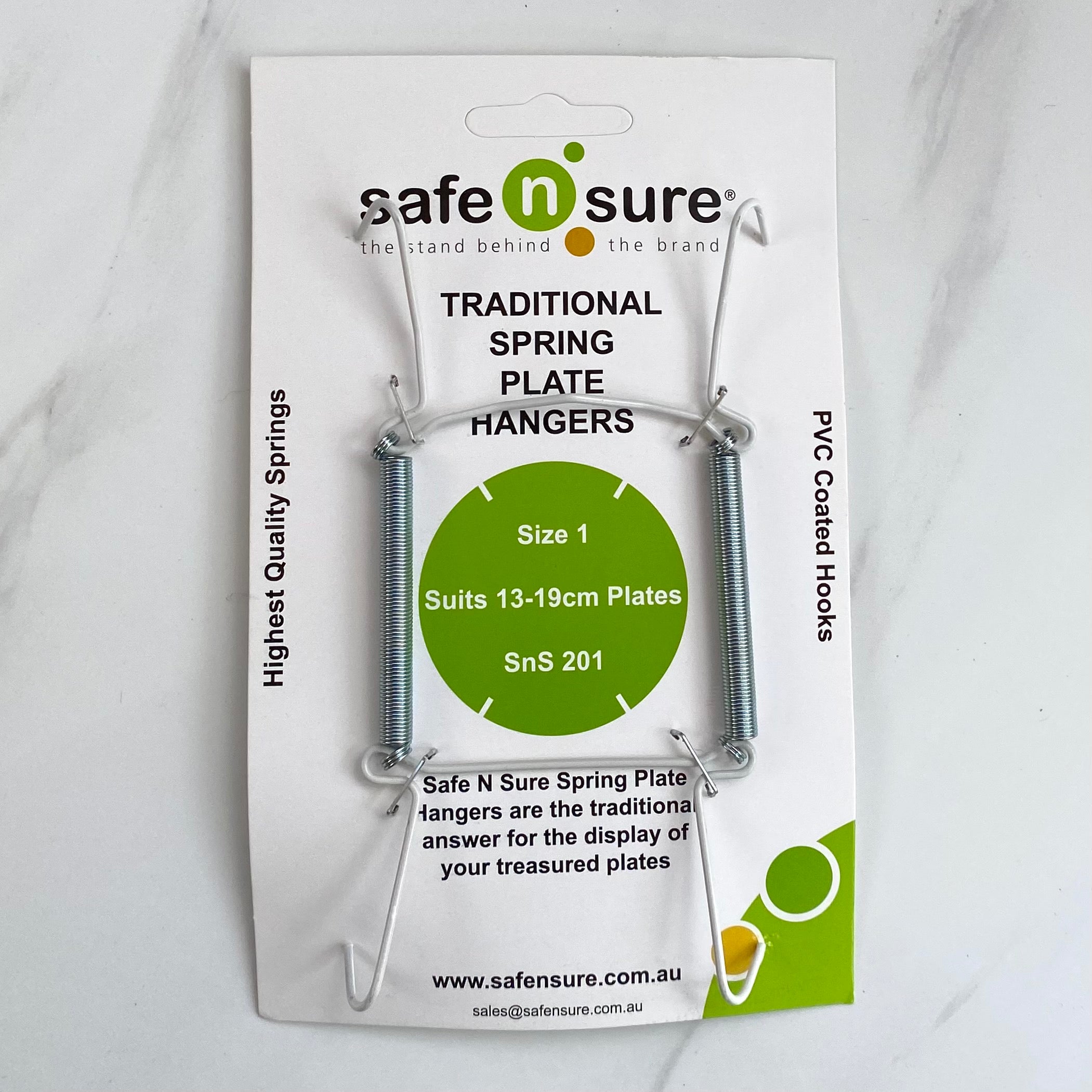 ‘Plant one on me’ quote on plate