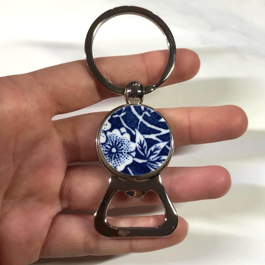 1980’s Calico Bottle Opener Keyring Keychain