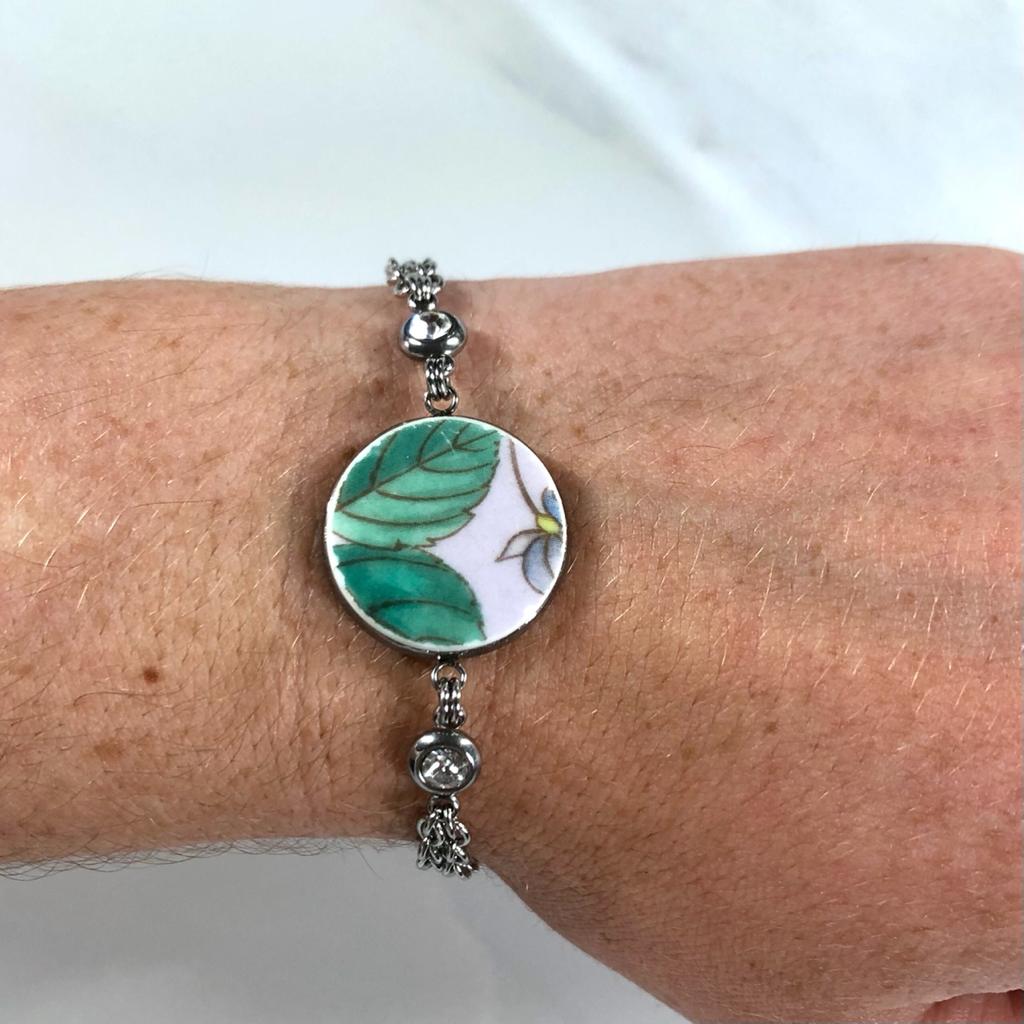40% off! Duchess Floral Bracelet