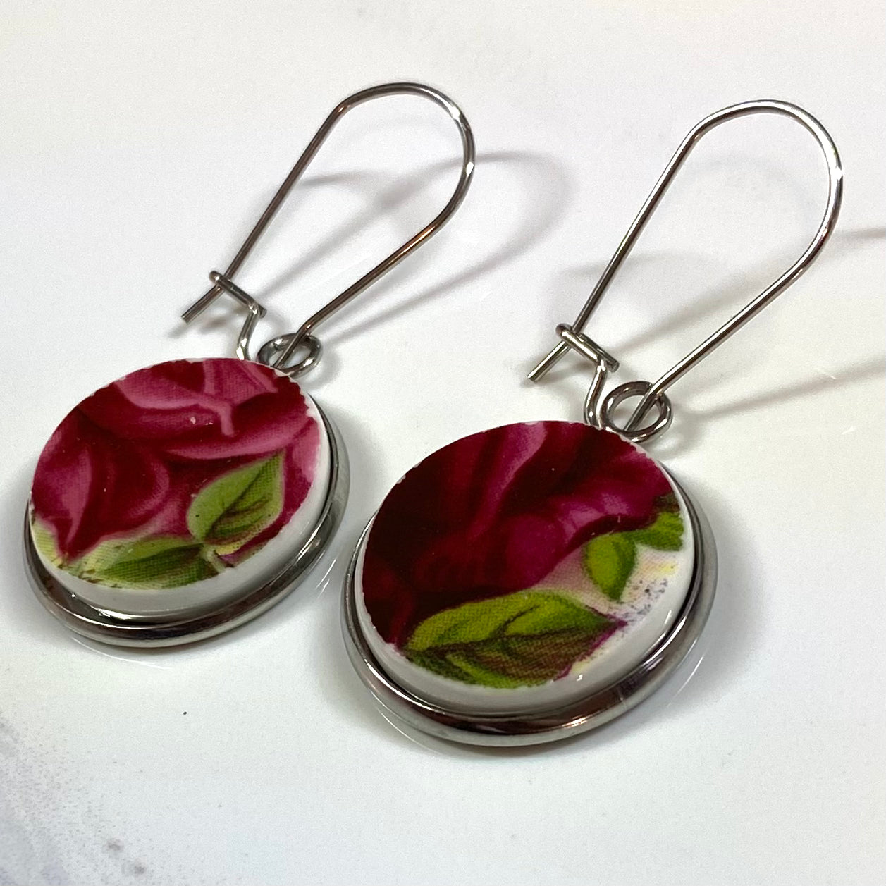 1962 Royal Albert Old Country Roses Leverback Huggies Dangly Earrings SM