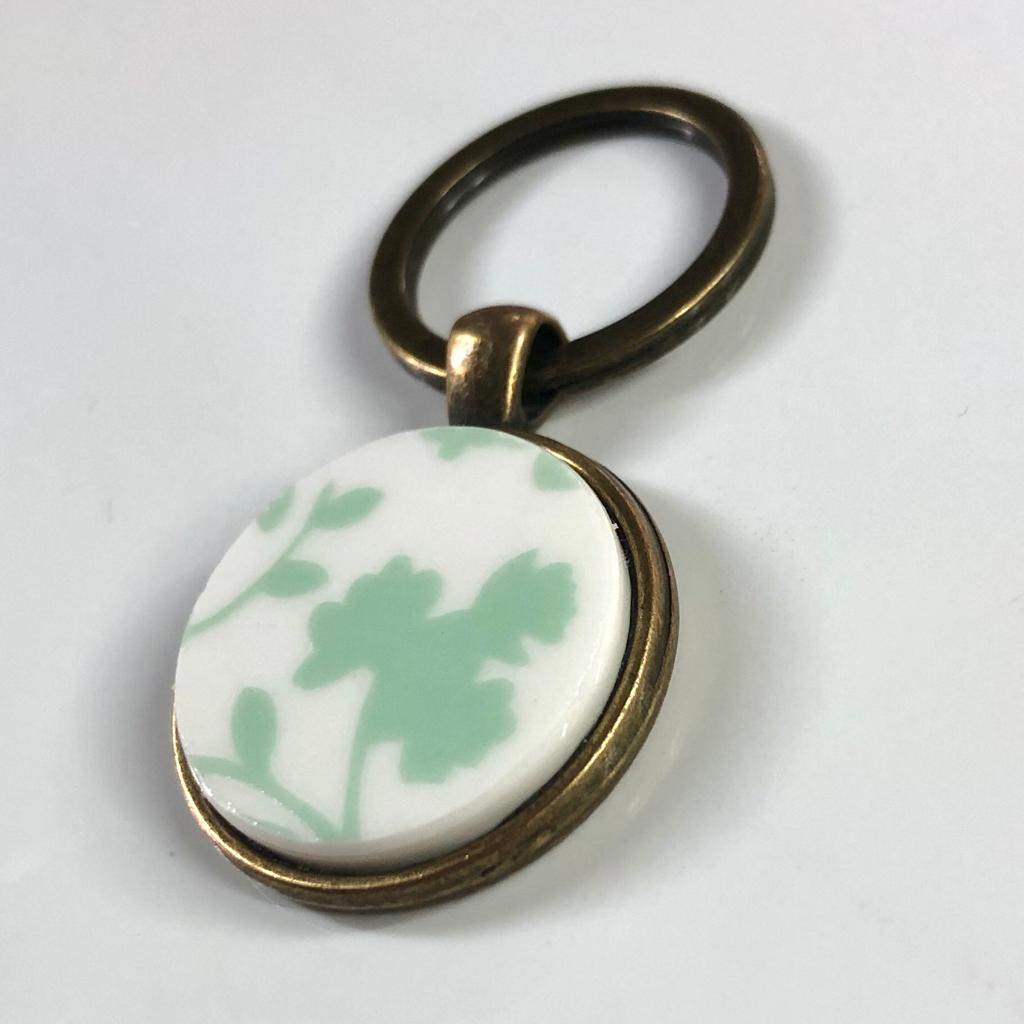 40% off! 2000’s S&P Key Ring Antique Bronze