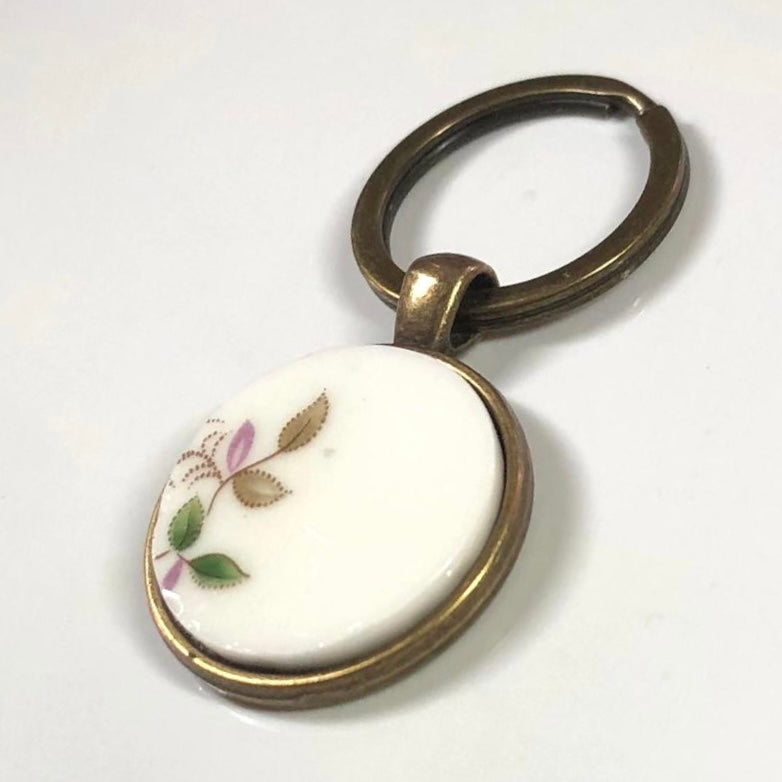 1961 Royal Albert ‘Lavender Rose’ Keyring Keychain