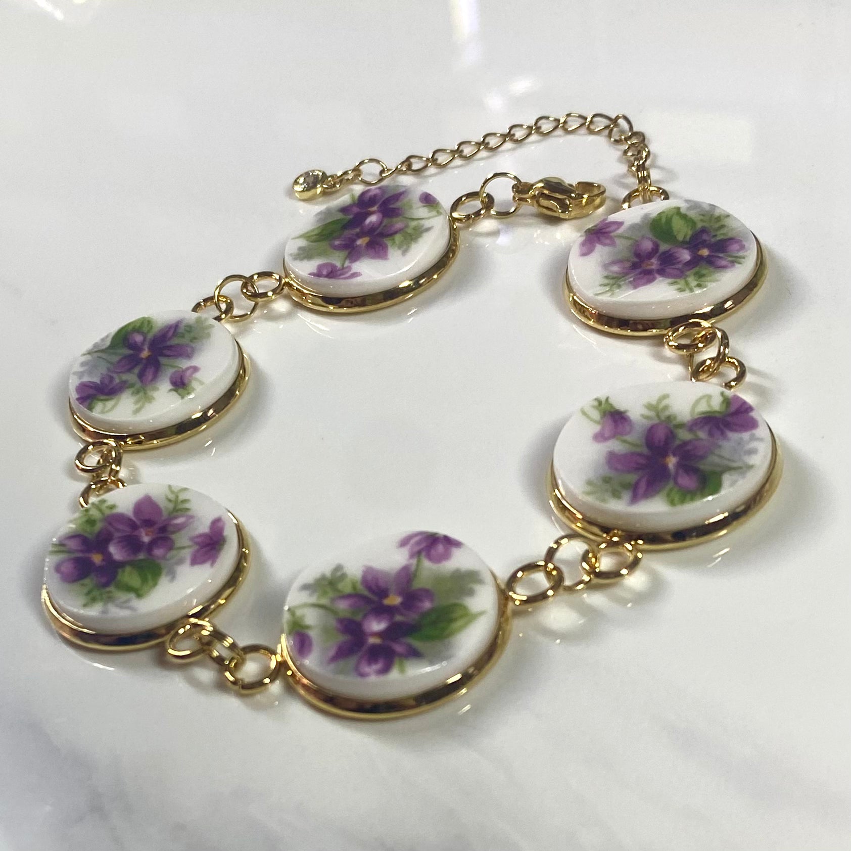 1966 Royal Albert ‘Sweet Violets’ Multi Bracelet YG
