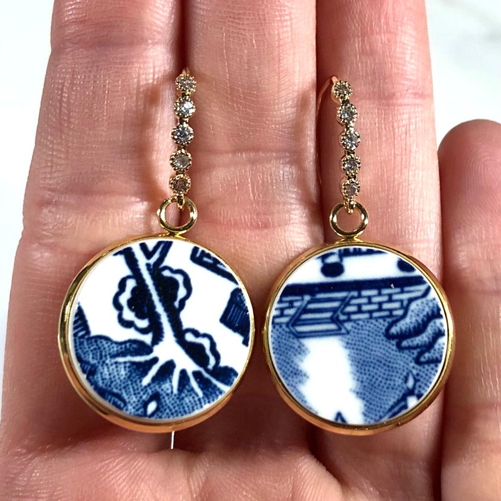 40% off! 1960’s Blue Willow Dangly Earrings CZ Y