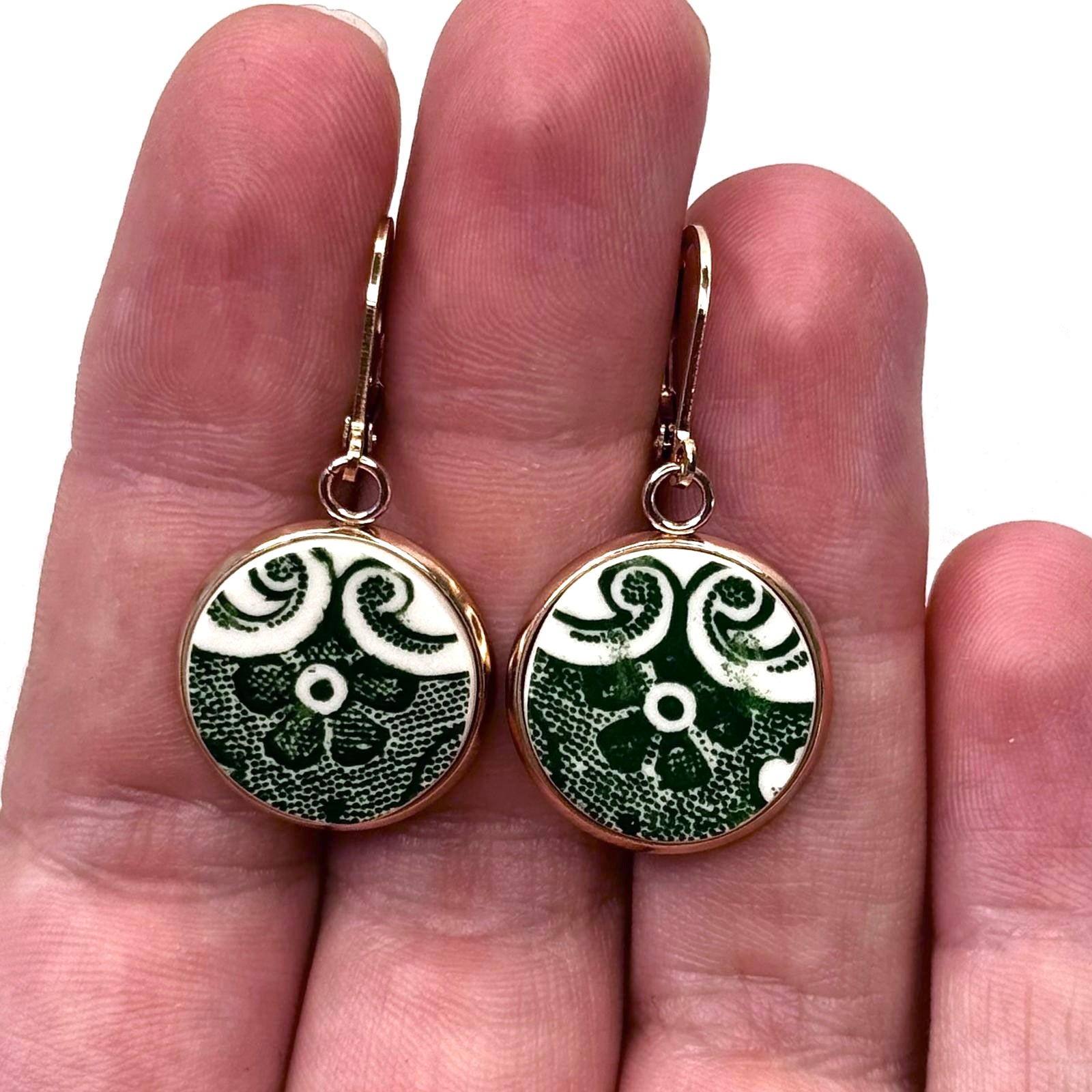 1960’s English Ironstone Huggies Dangly Earrings RM