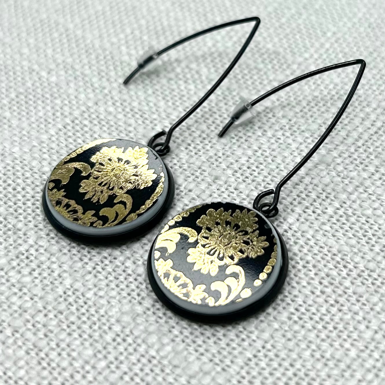 1960’s Westminster China Hooks Dangly Earrings B