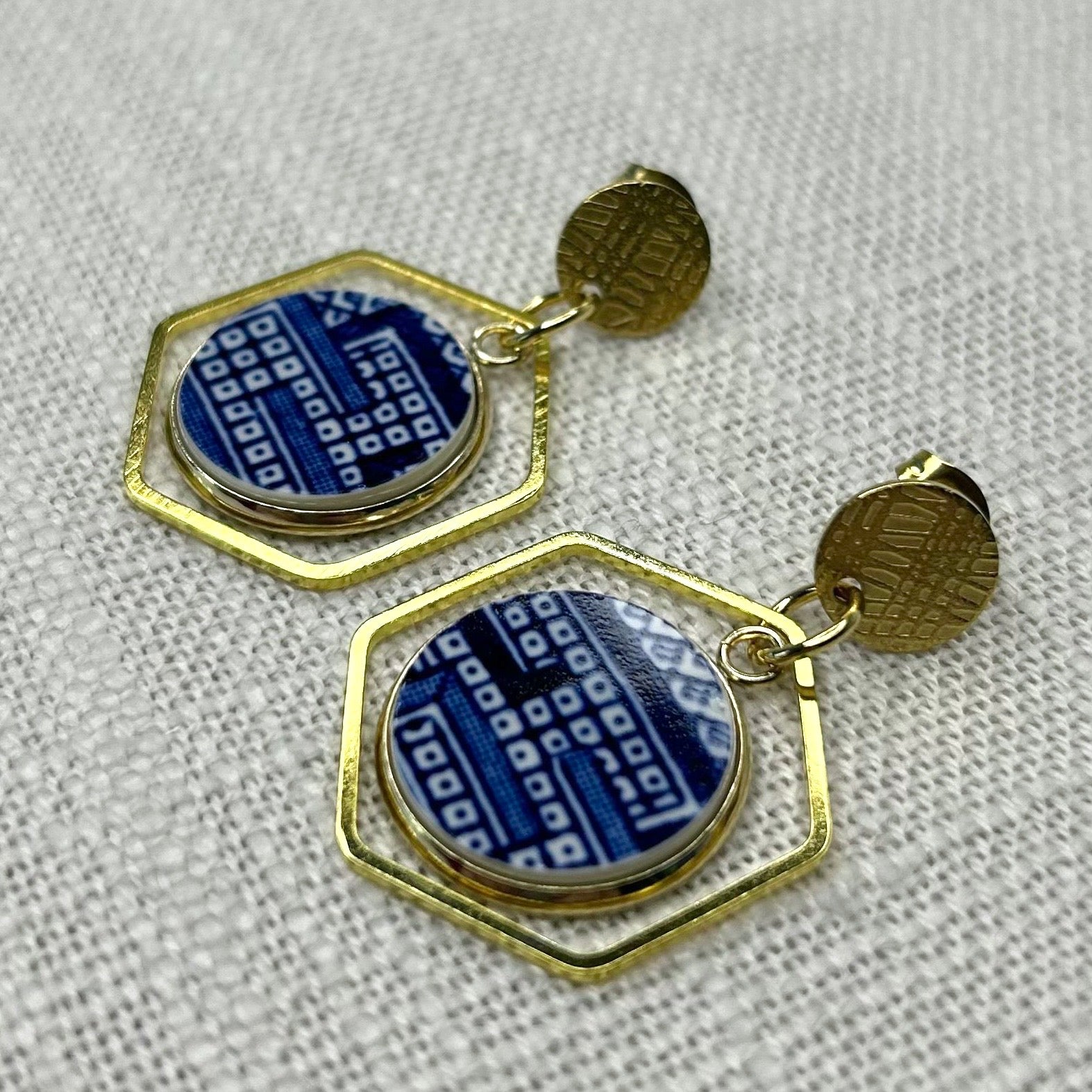 1960/70’s Churchill ‘Blue Willow’ Stud Dangly Earrings Y