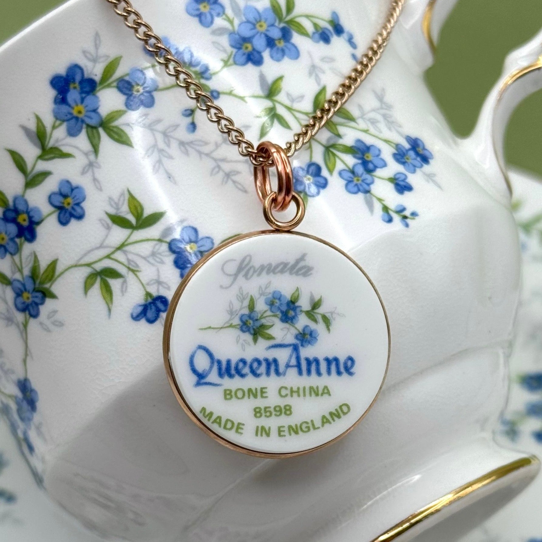 1950s Queen Anne Sonata Backstamp Pendant Necklace Rose Gold