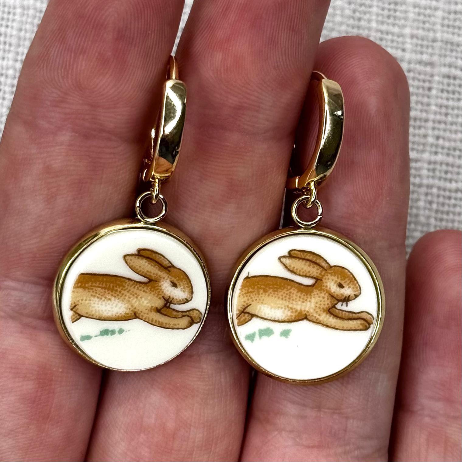 1970’s Royal Doulton ‘Bunnykins’ Huggies Dangly Earrings Y