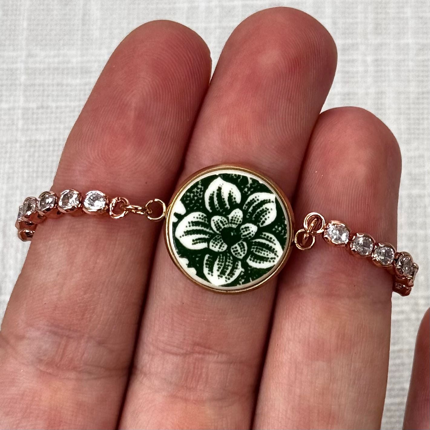 1960’s English Ironstone Adjustable Bracelet R