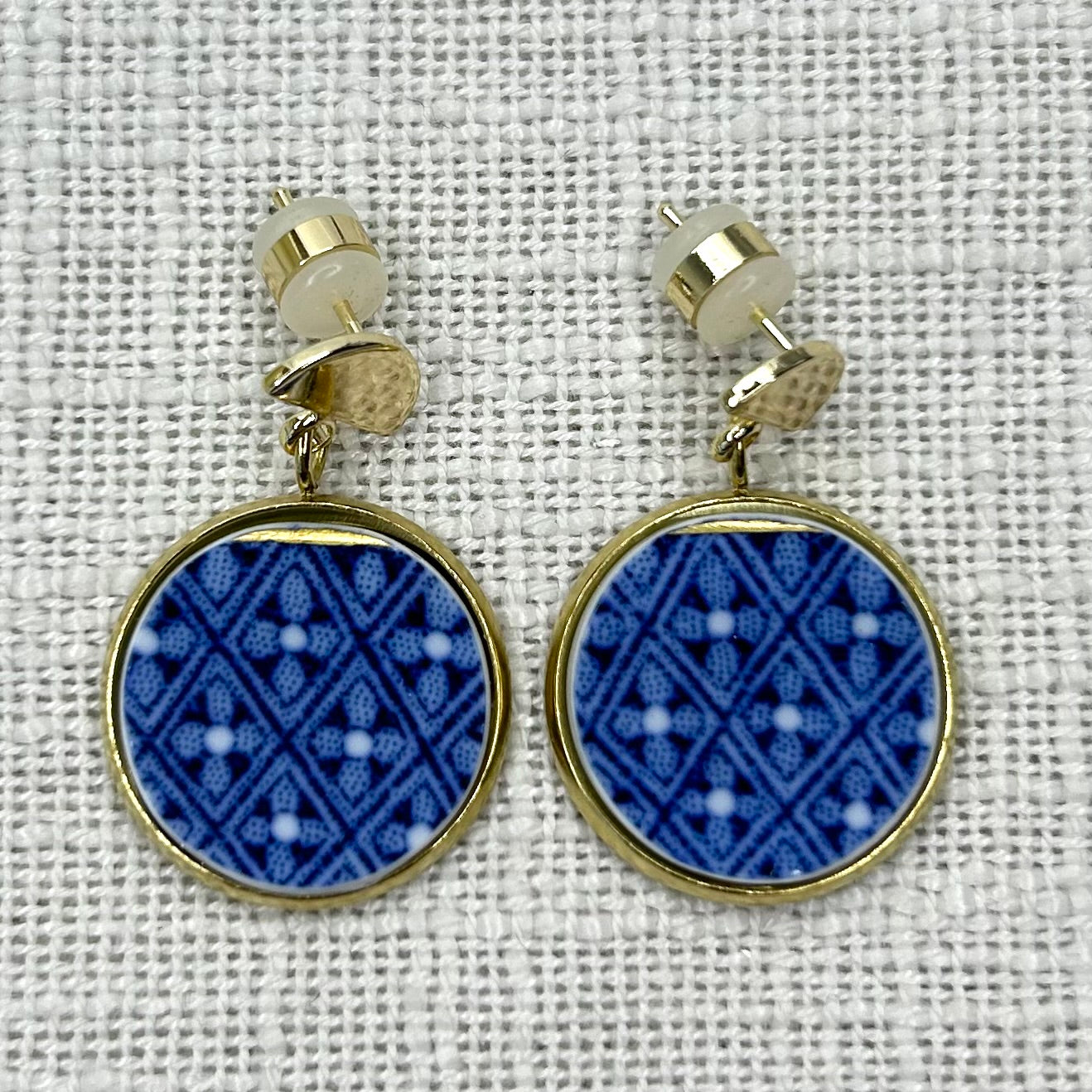 1950’s Wedgwood Stud Dangly Earrings Y