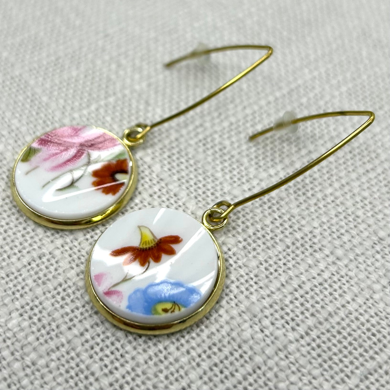 1950’s Shelley Hooks Dangly Earrings Y