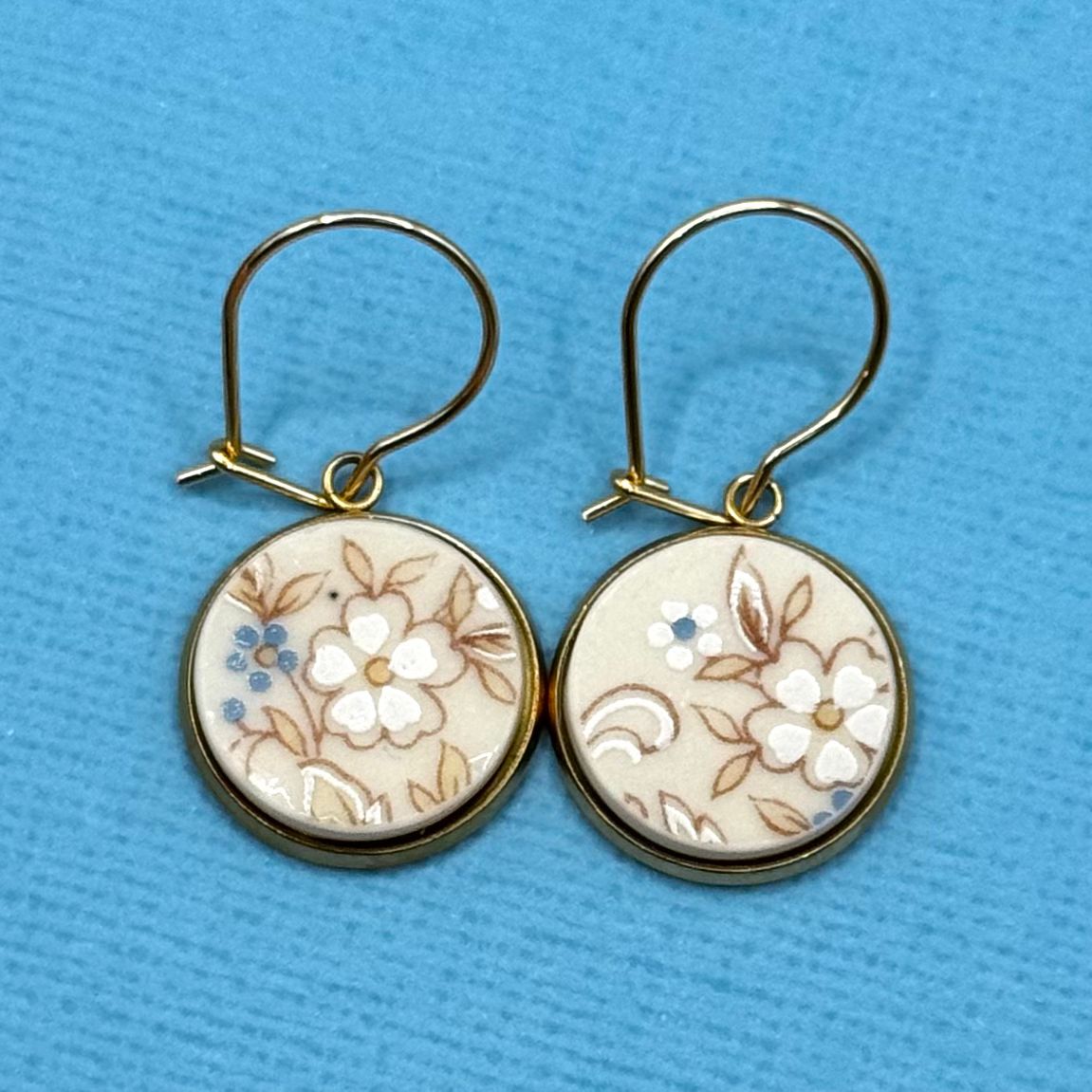 1990s Japanese China Broken Plate Leverback Earrings Yellow Gold