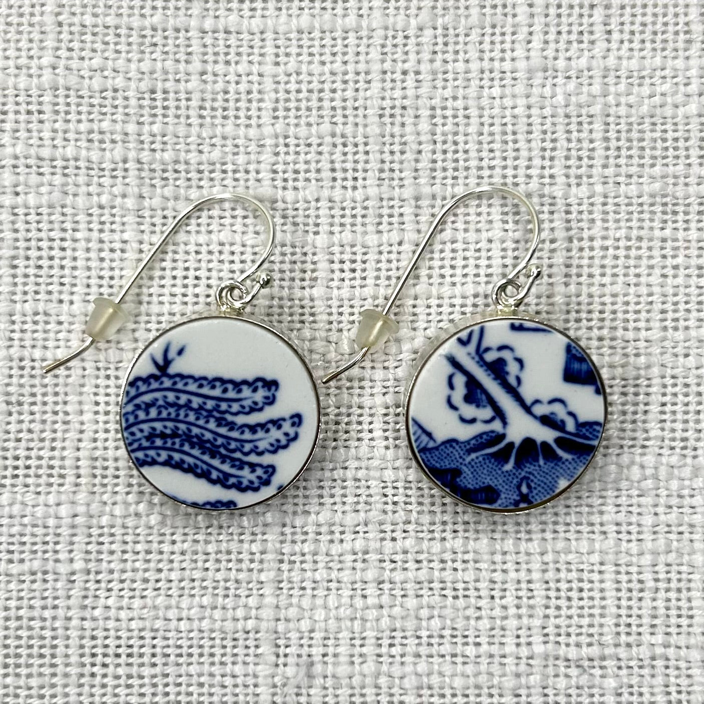1960’s Sterling Silver Churchill ‘Blue Willow’ Hooks Dangly Earrings