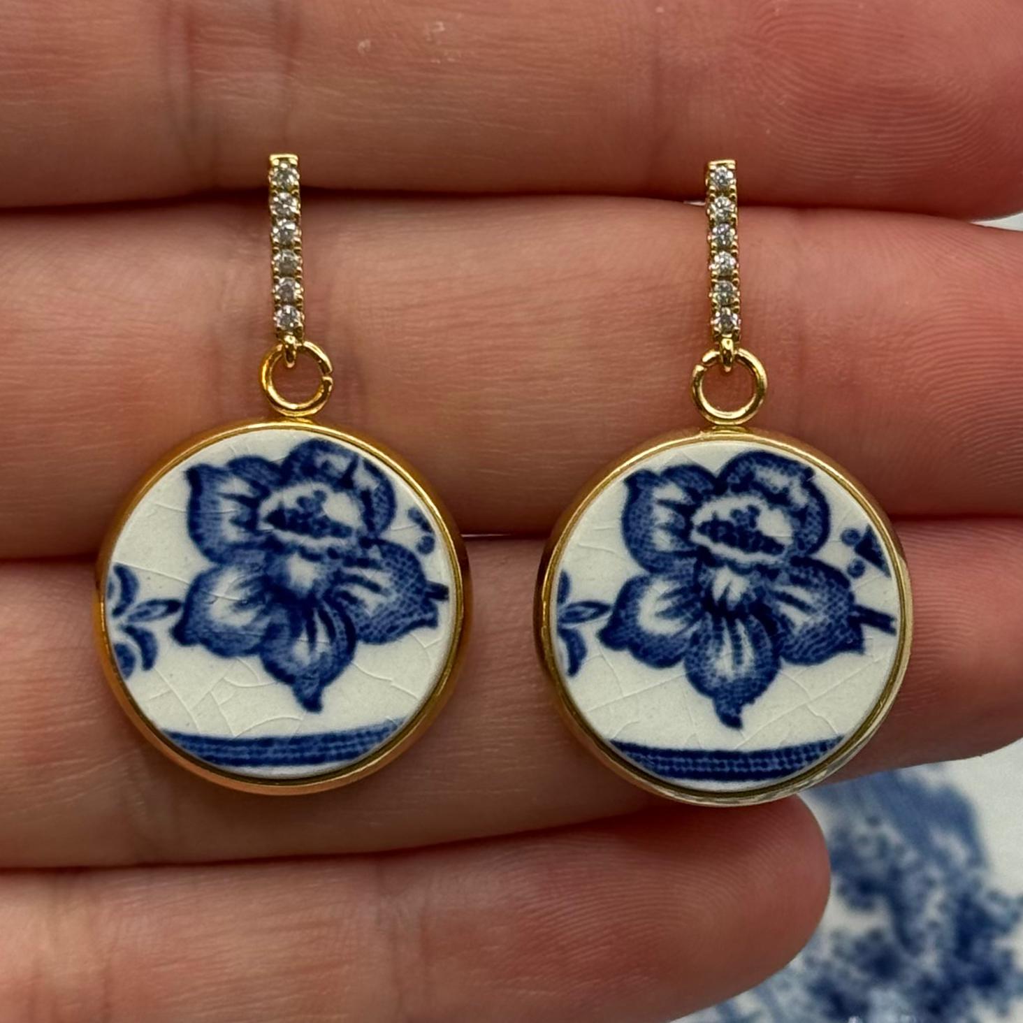 Queens Jubilee Broadhurst China 1977 Broken Plate Earrings CZ Yellow Gold