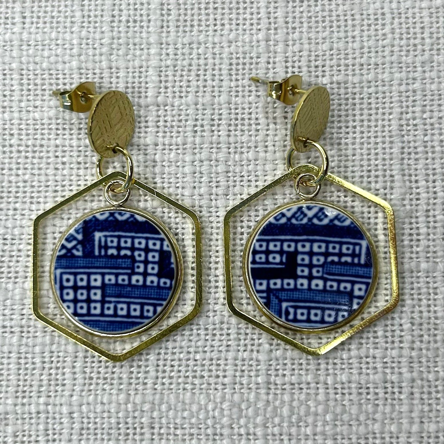 1960/70’s Churchill ‘Blue Willow’ Stud Dangly Earrings Y