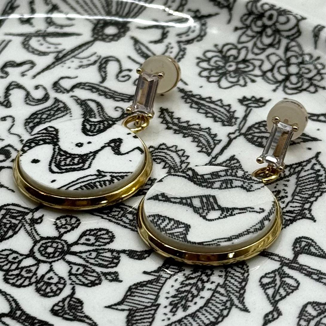 Kashmir China 1970s Broken Plate Stud Earrings