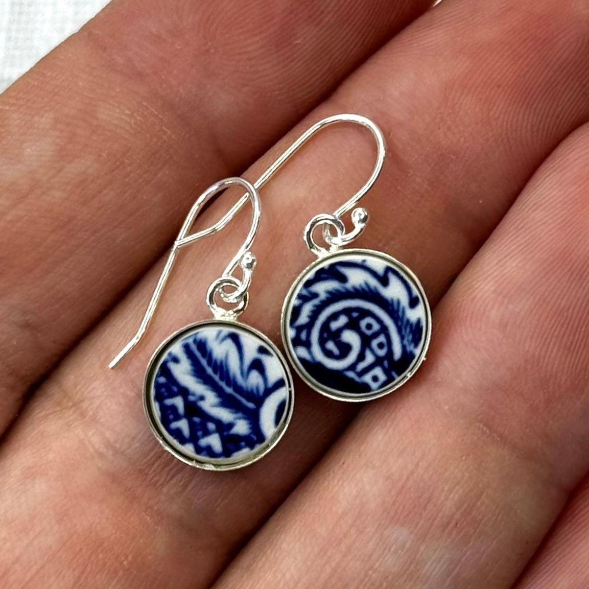 1960’s Sterling Silver Churchill ‘Blue Willow’ Dangly Earrings