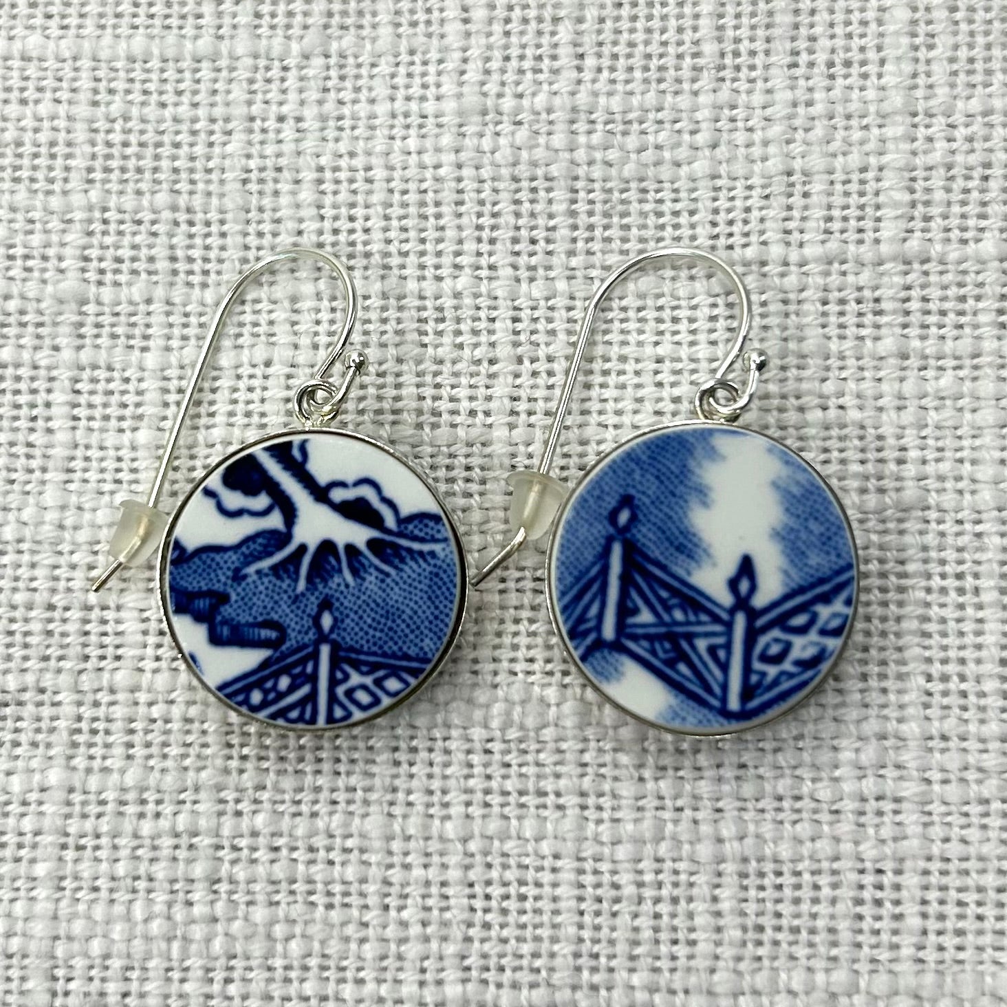 1960’s Sterling Silver Churchill ‘Blue Willow’ Hooks Dangly Earrings