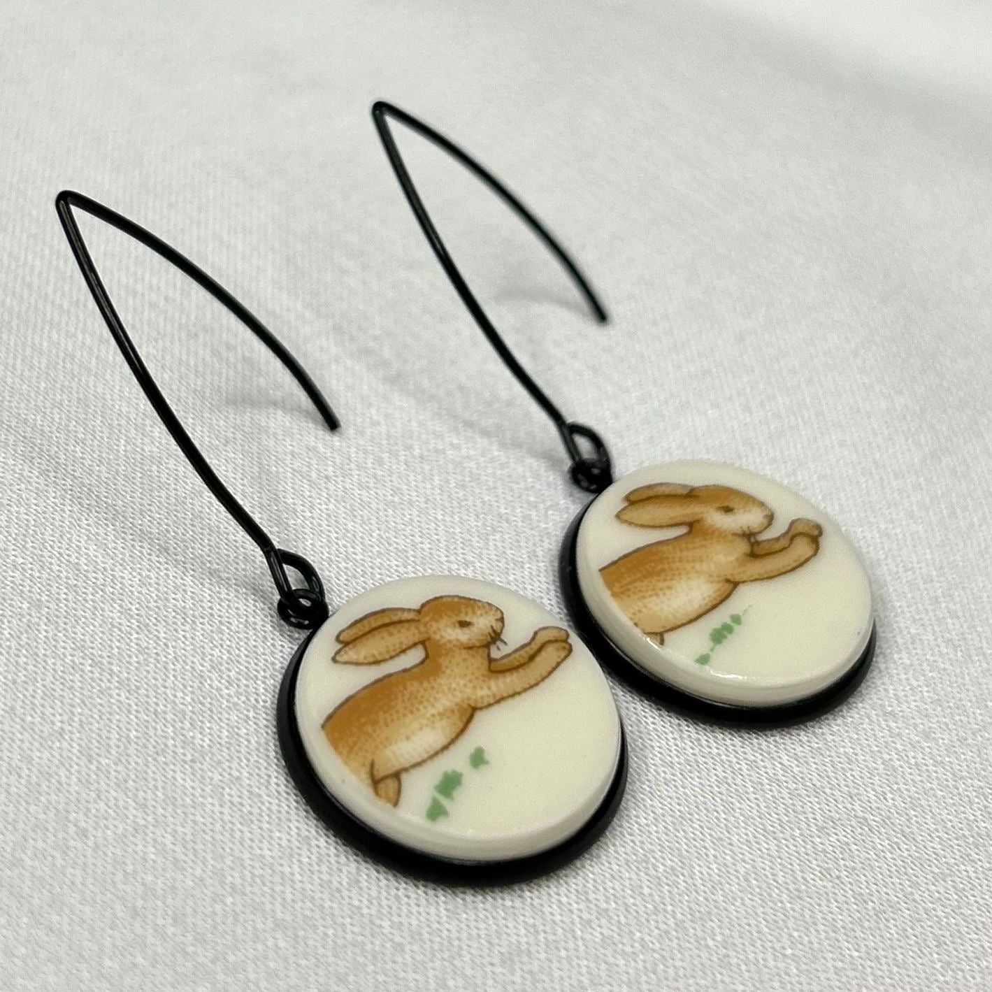 *Bunnykins by Royal Doulton Hooks Dangly Earrings BM