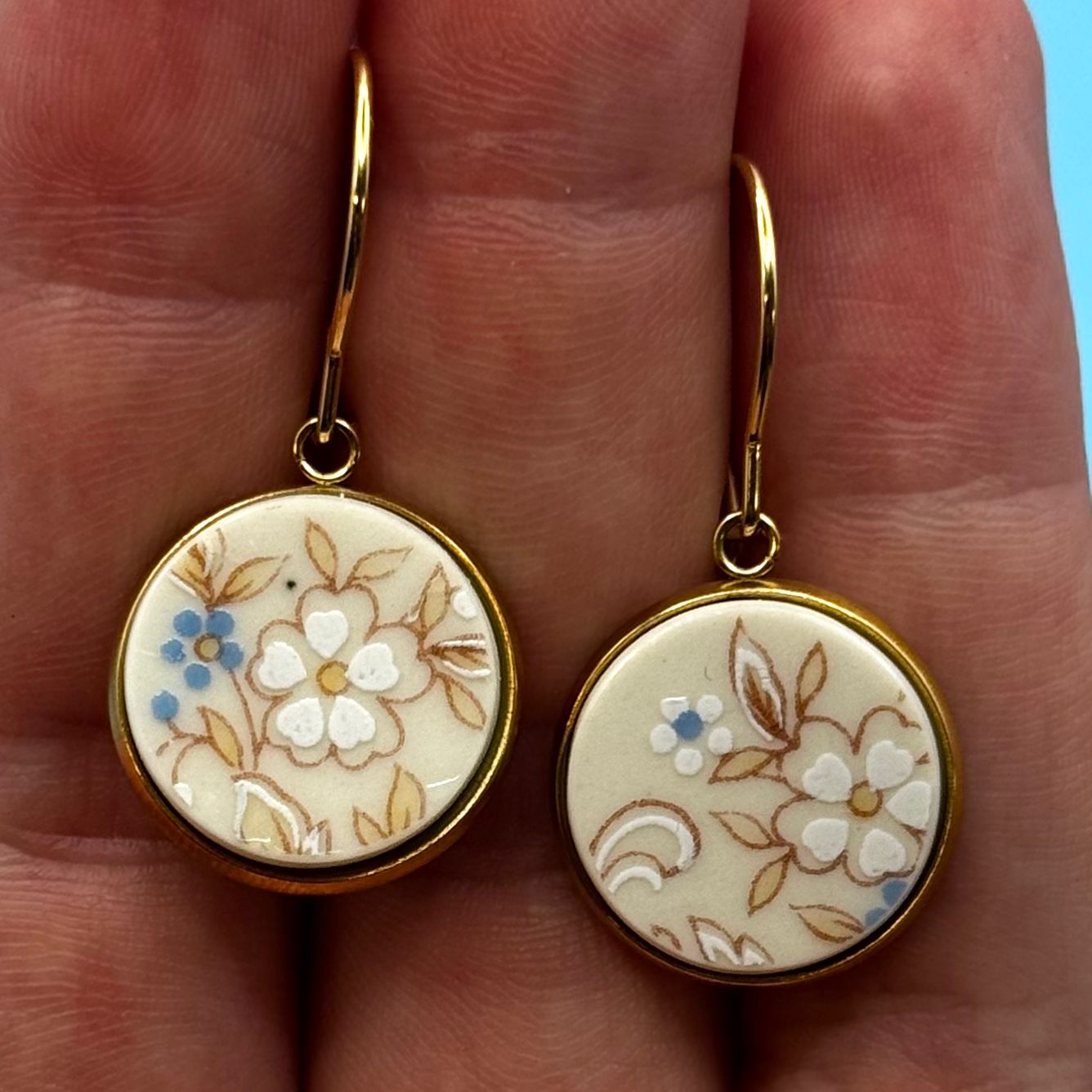 1990s Japanese China Broken Plate Leverback Earrings Yellow Gold