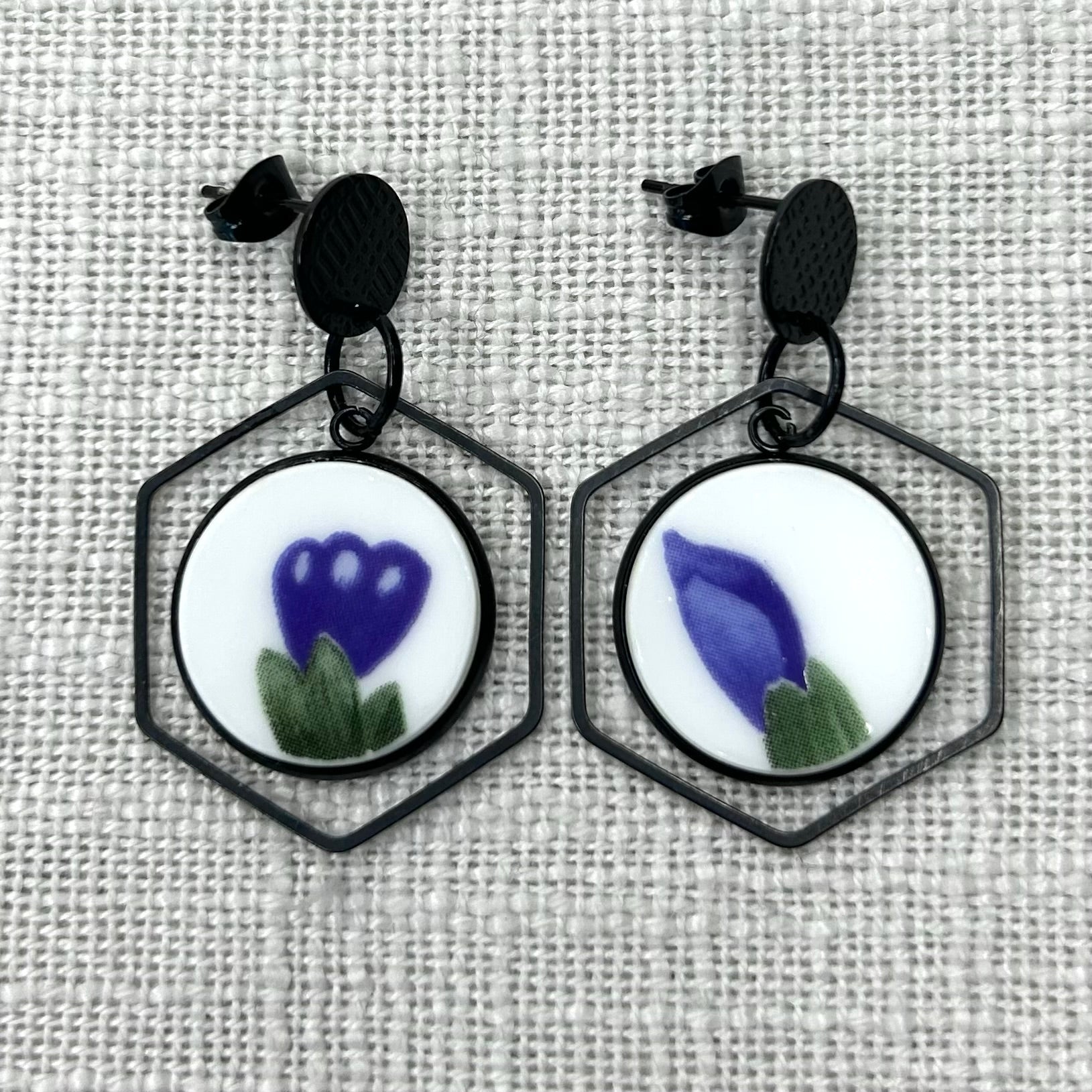 1960’s Crown Trent China Stud Dangly Earrings B