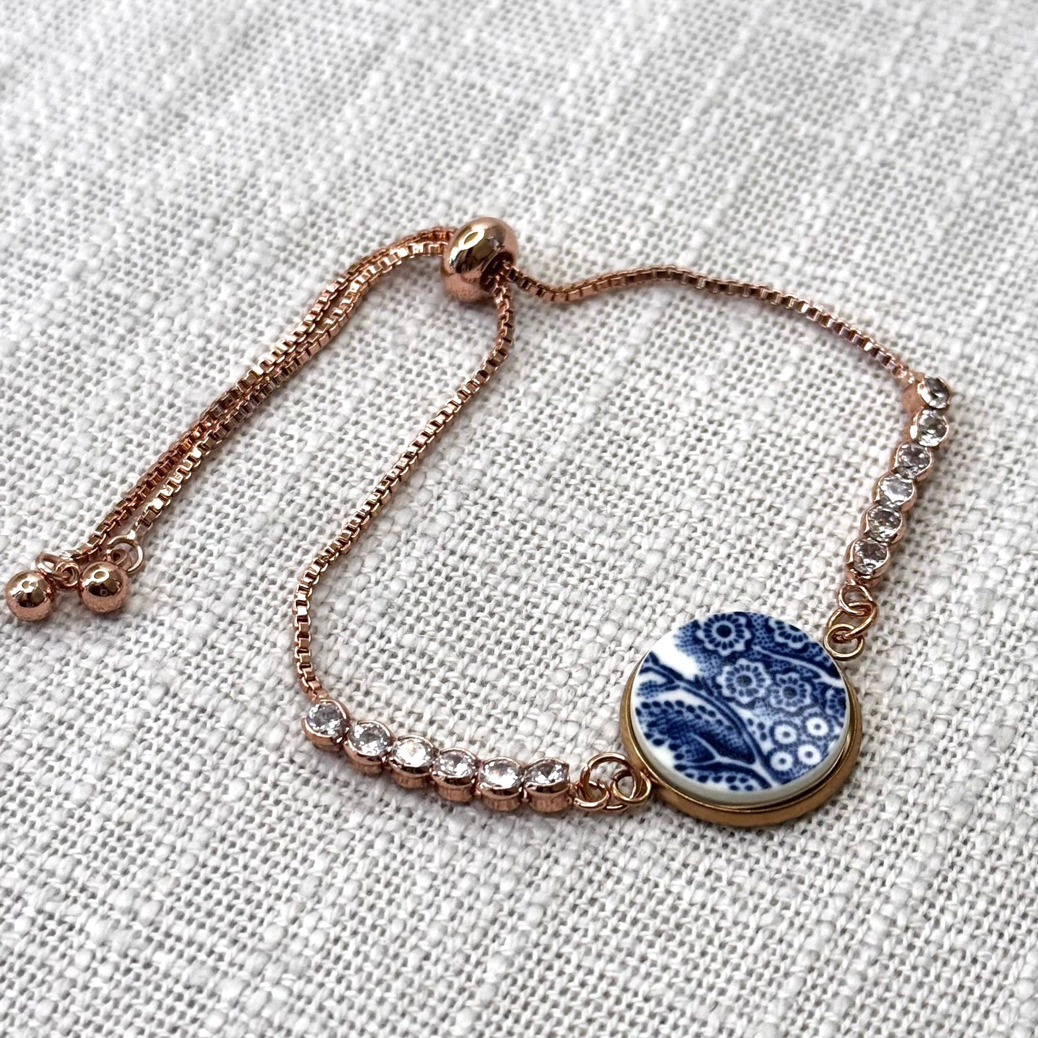 1960’s Churchill ‘Blue Willow’ Adjustable Bracelet R