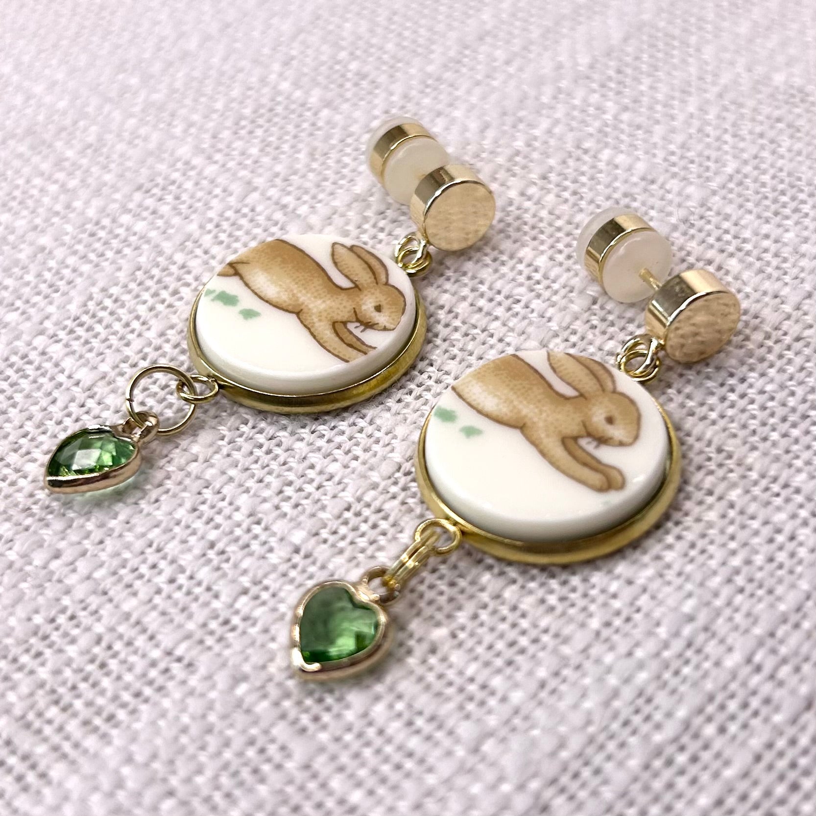 1970’s Royal Doulton ‘Bunnykins’ Stud Dangly Earrings YG Green M