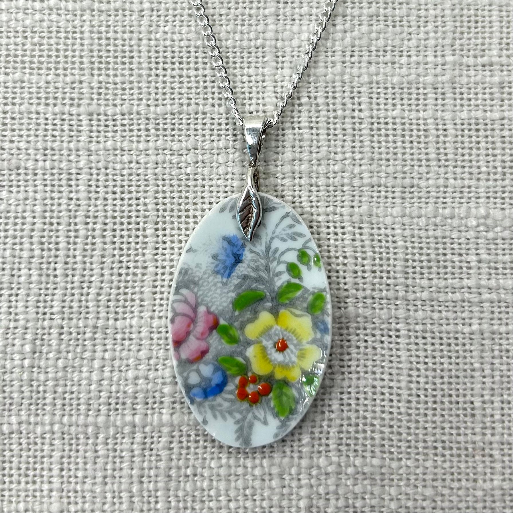 1950’s Aynsley China Oval Pendant Necklace Sterling Silver