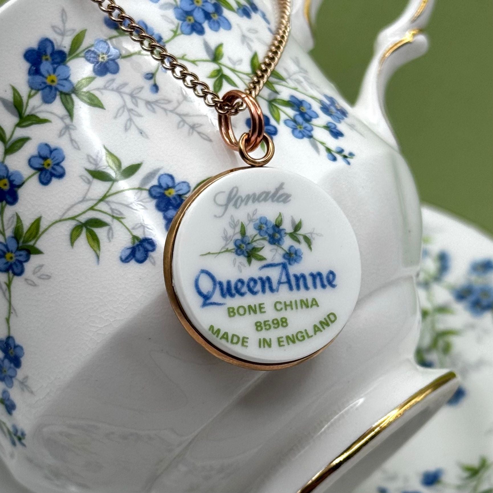 1950s Queen Anne Sonata Backstamp Pendant Necklace Rose Gold