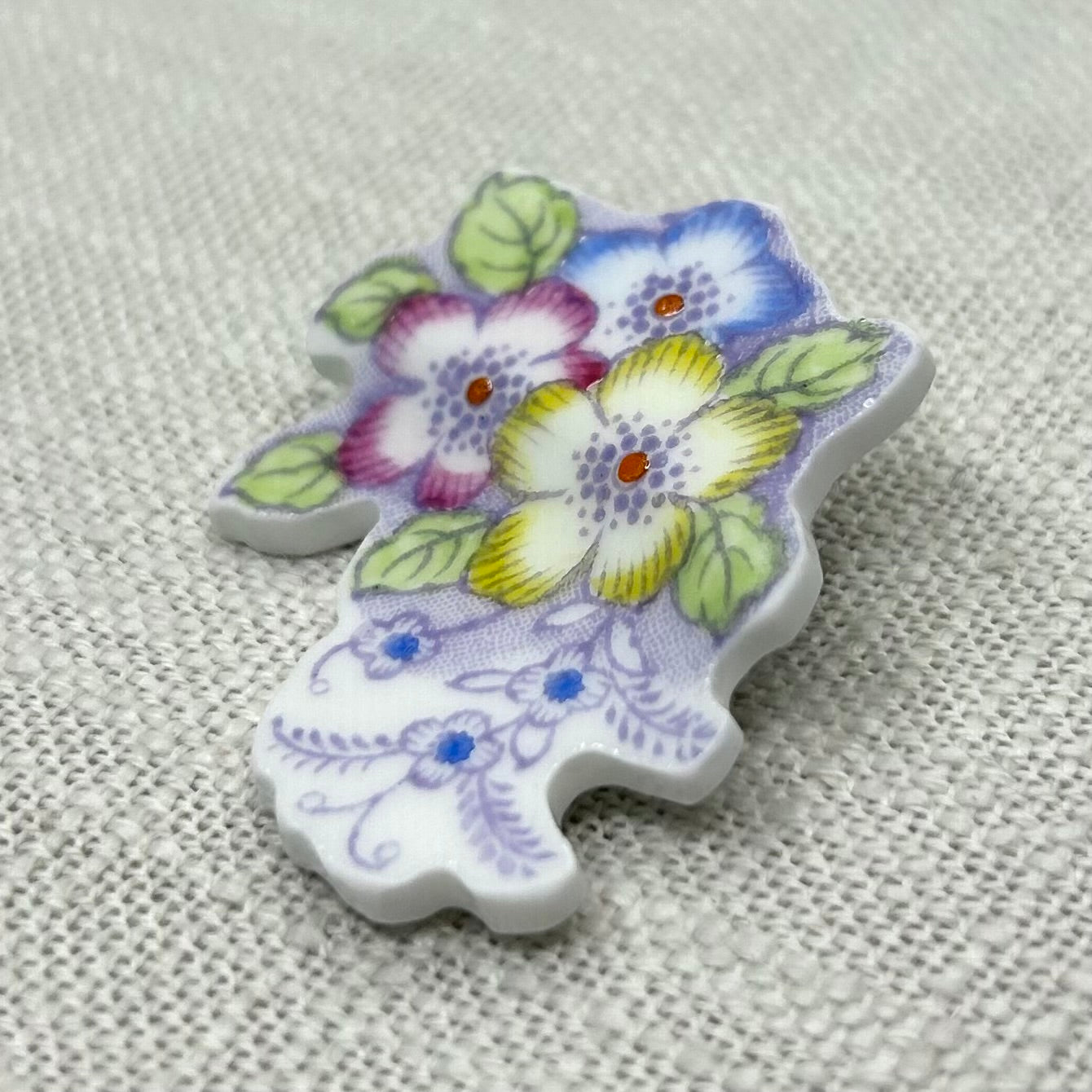 1930’s Colclough Floral Brooch