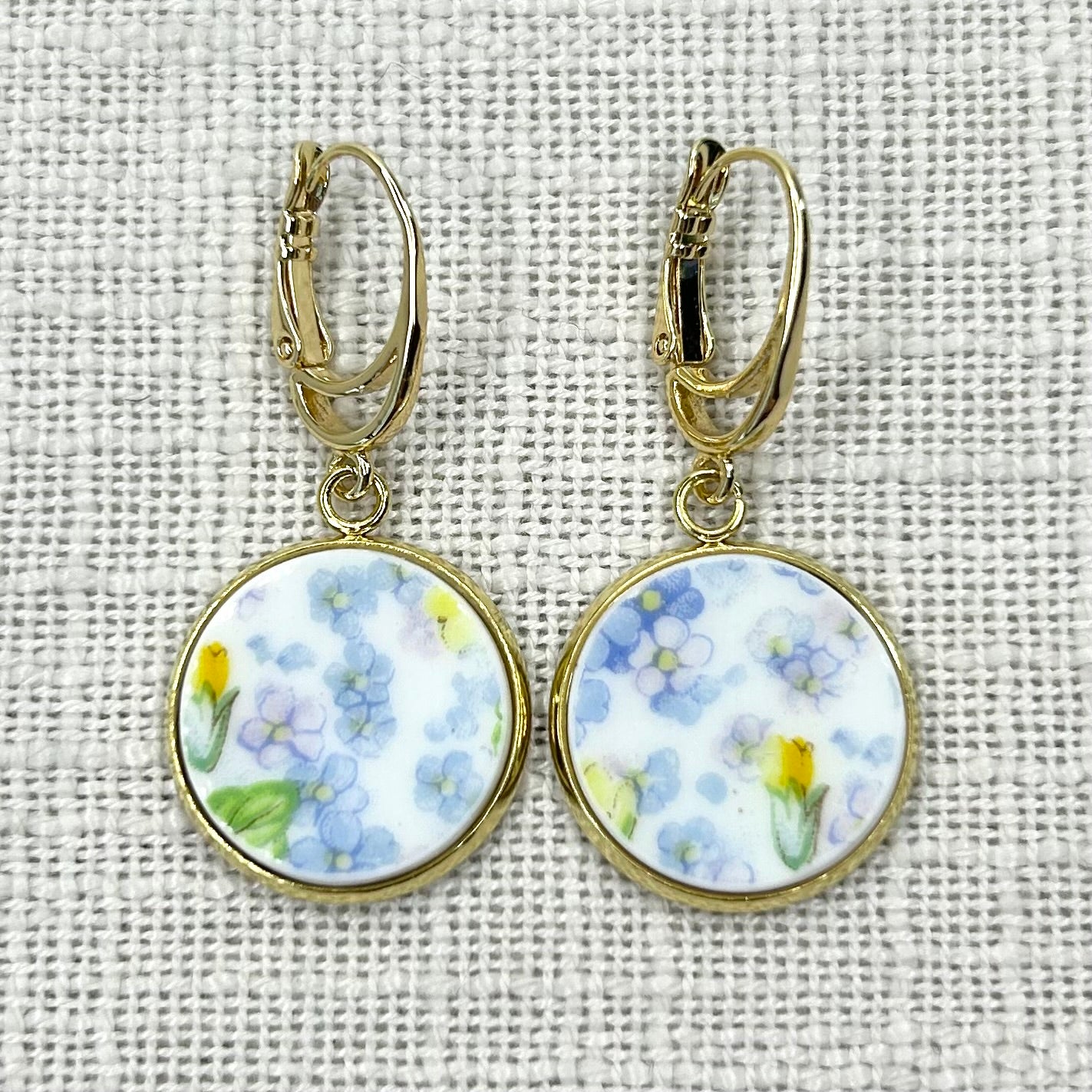 1925-45 Shelley ‘Primrose Chintz’ Leverback Dangly Earrings Y