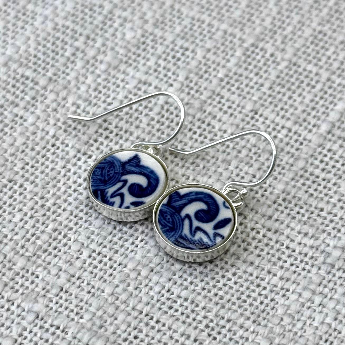 1960’s Sterling Silver Churchill ‘Blue Willow’ Dangly Earrings