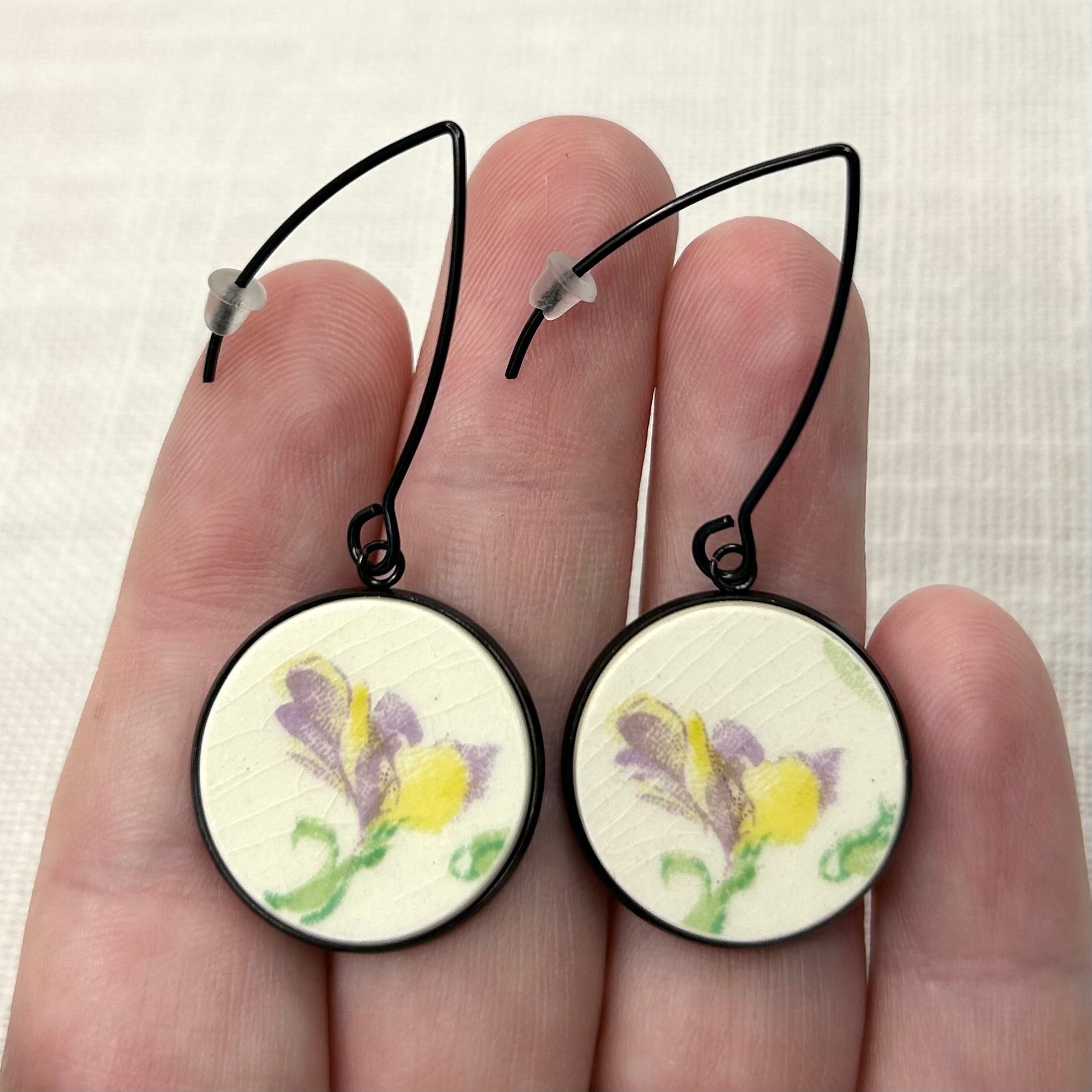 1937 Royal Doulton ‘Wild Pansy’ Hooks Dangly Earrings B