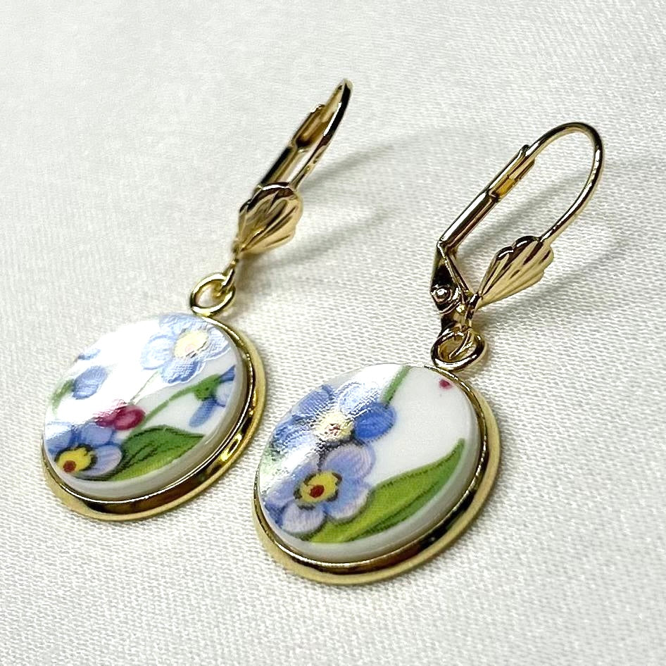 1960’s Tuscan China ‘Forget Me Nots’ Leverback Dangly Earrings Y