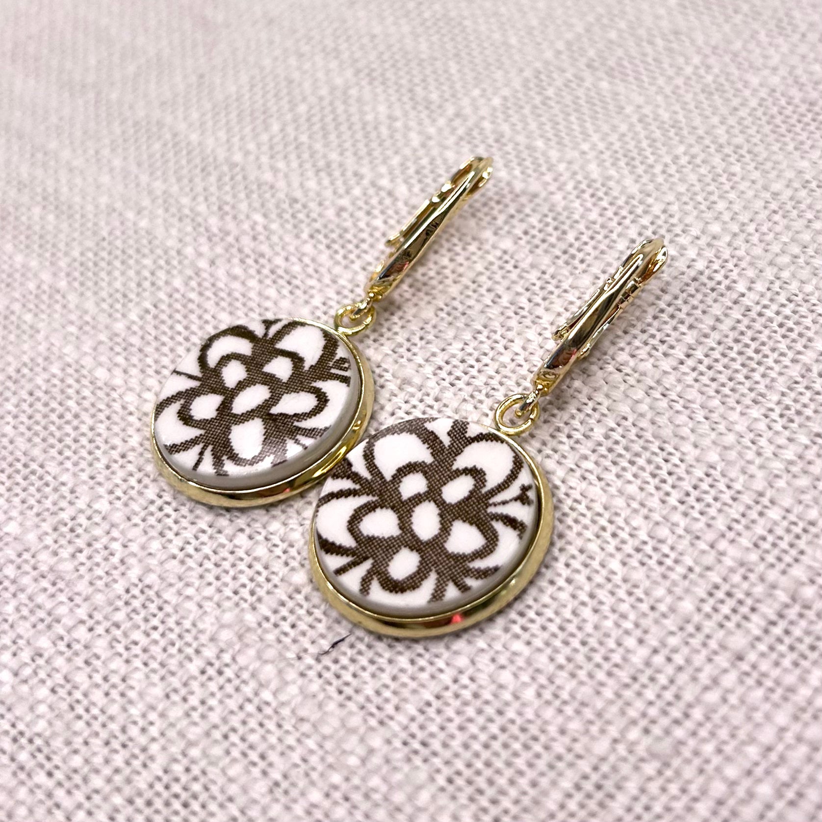 1960’s Johnson of Australia ‘Lotus’ Leverback Dangly Earrings Y
