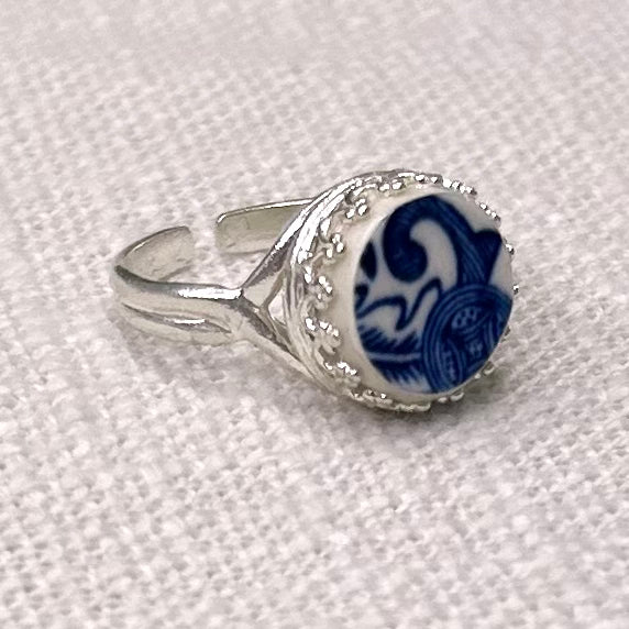 1960’s Churchill ‘Blue Willow’ Sterling Silver Adjustable Ring