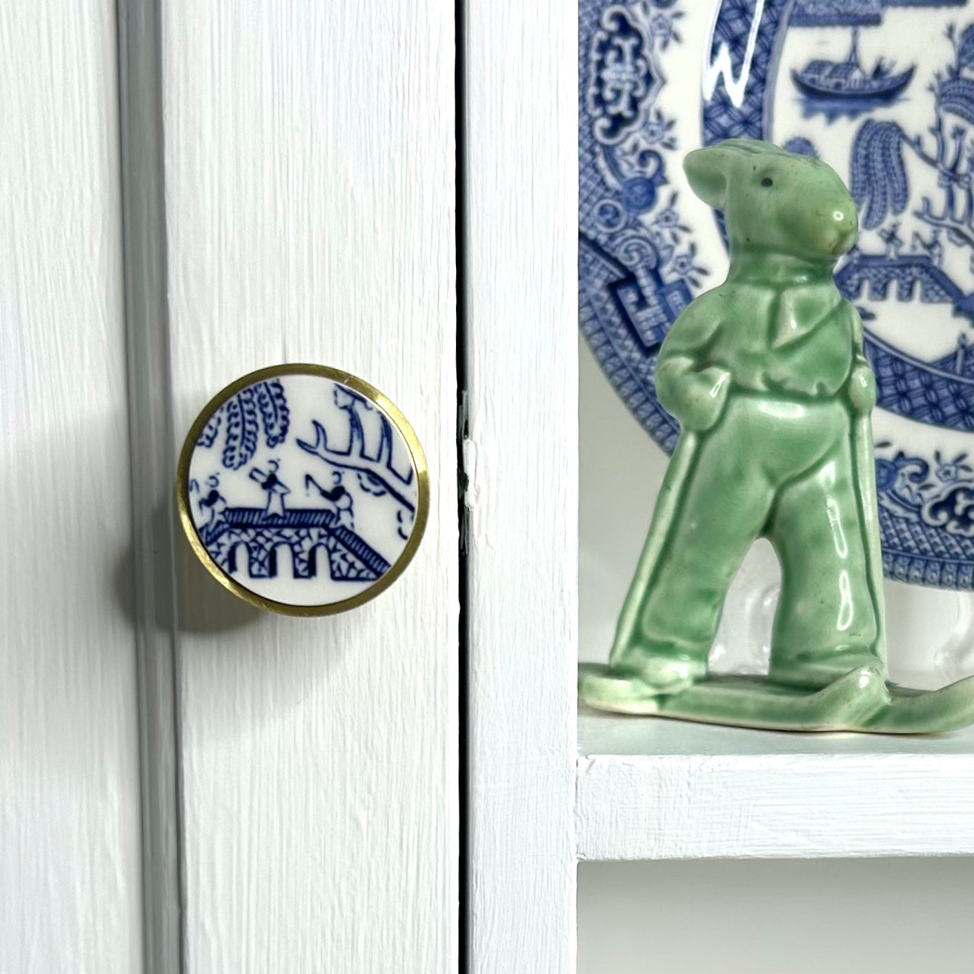 1970’s Churchill ‘Blue Willow’ Door Knob