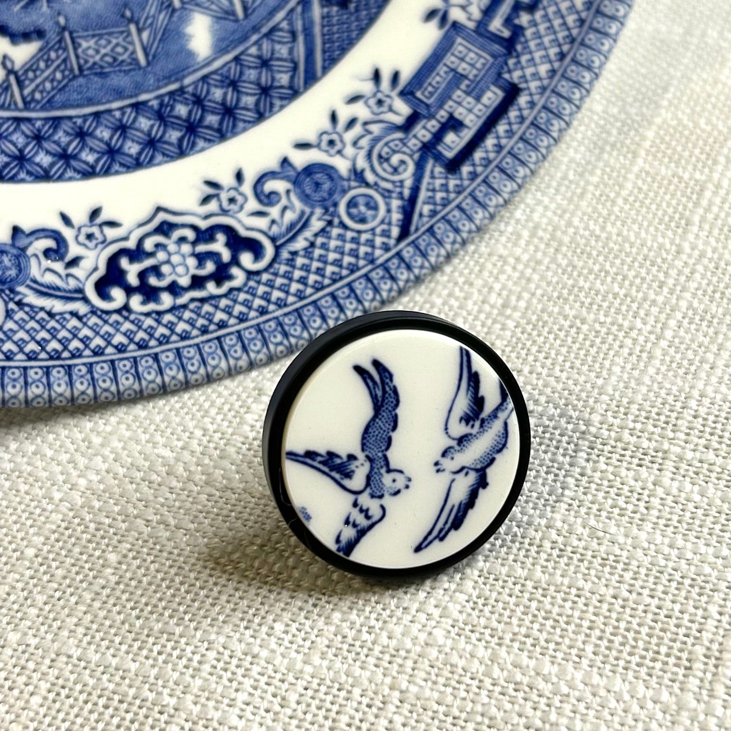 1970’s Churchill ‘Blue Willow’ Door Knob B