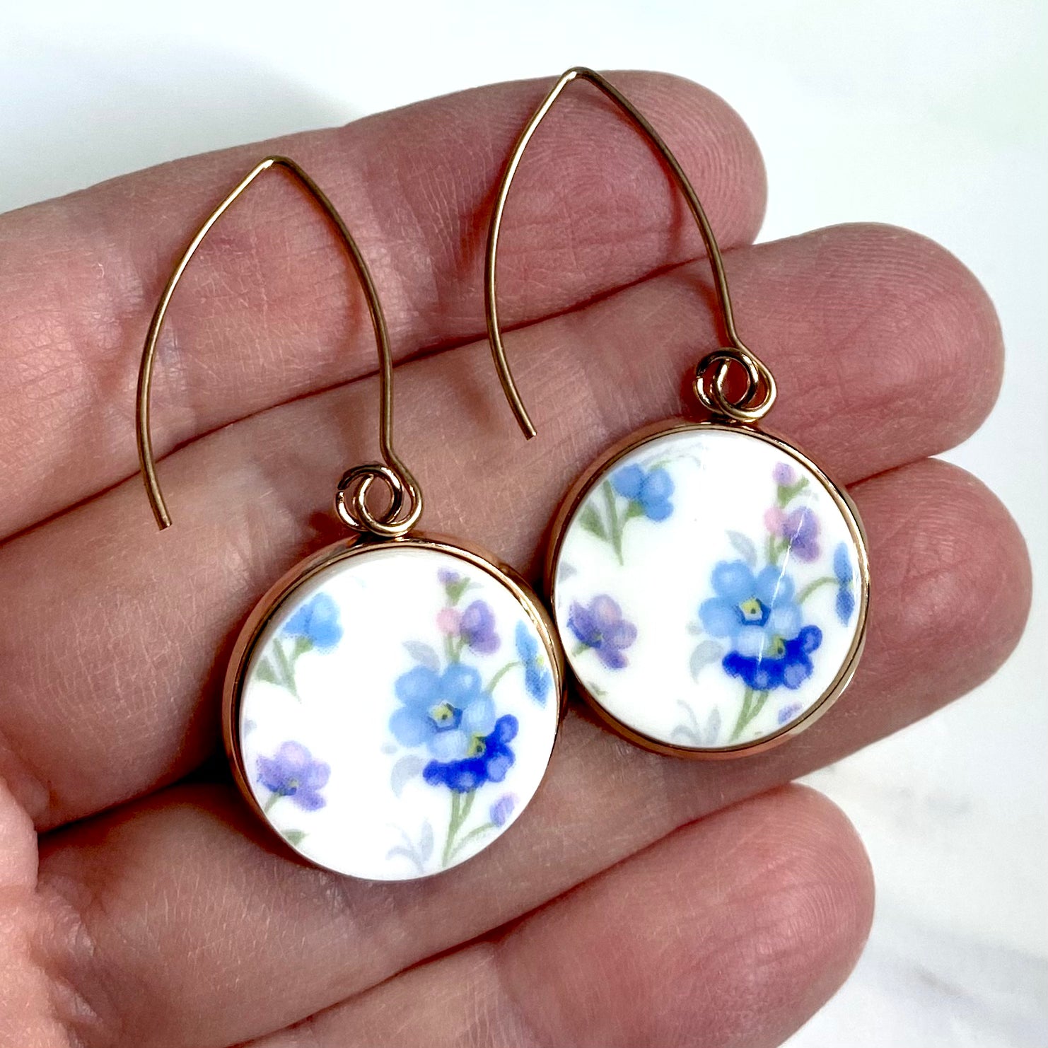 1965 Royal Albert ‘Memory Lane’ Dangly Earrings Hooks RG