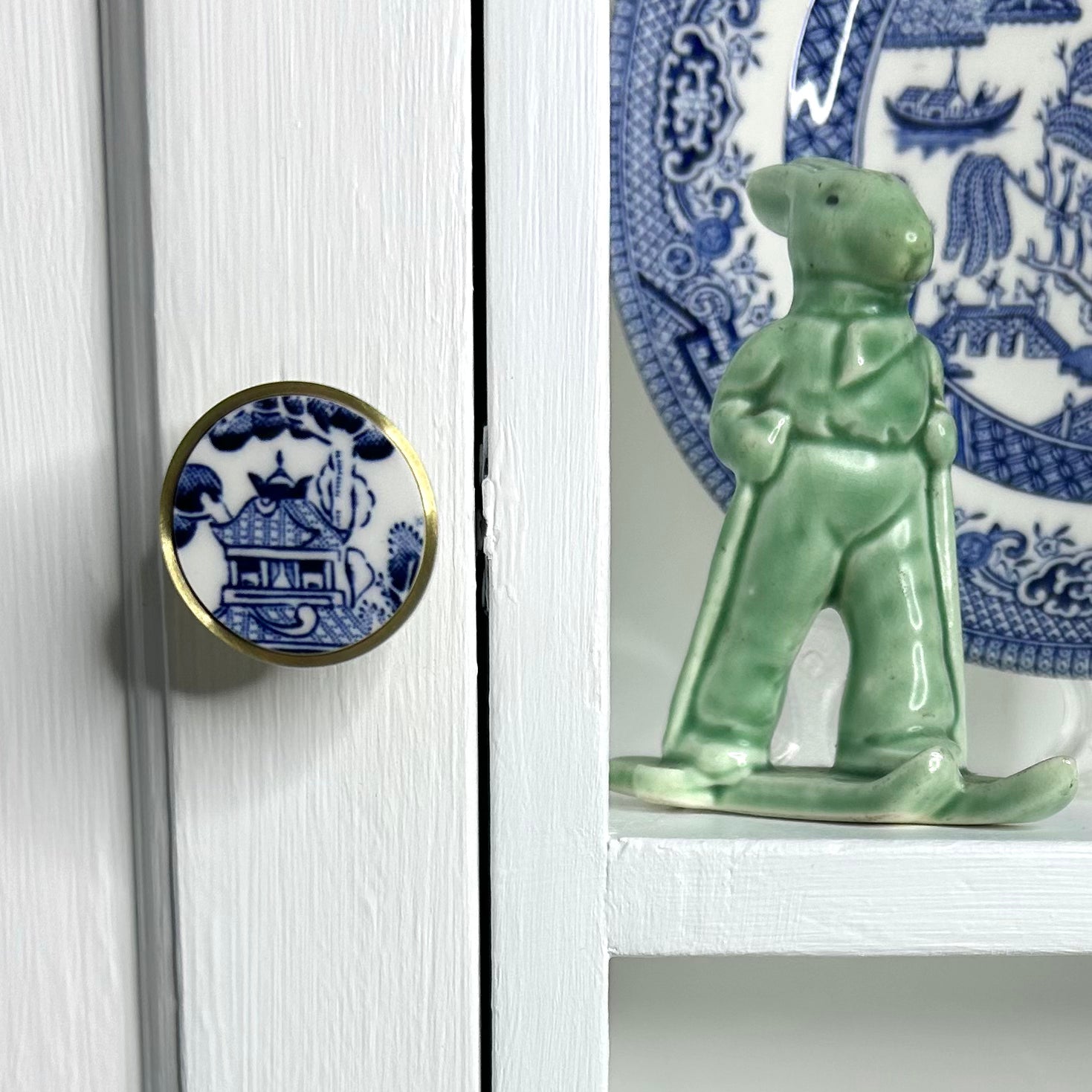 1970’s Churchill ‘Blue Willow’ Door Knob