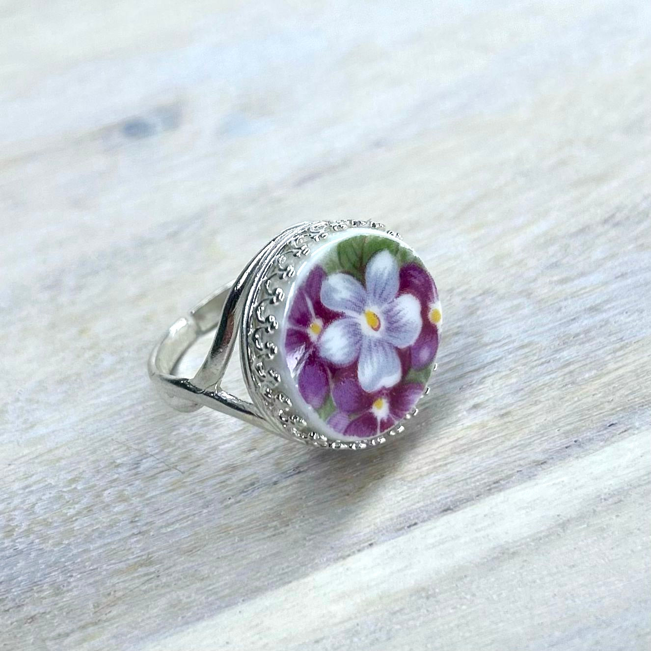 1966 Sterling Silver Royal Albert ‘Sweet Violets’ Ring