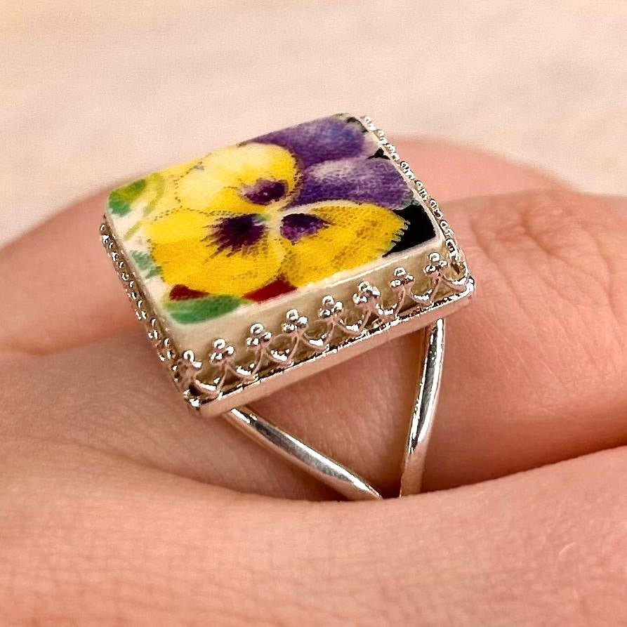 1937 Sterling Silver Royal Doulton ‘Wild Pansy’ Ring