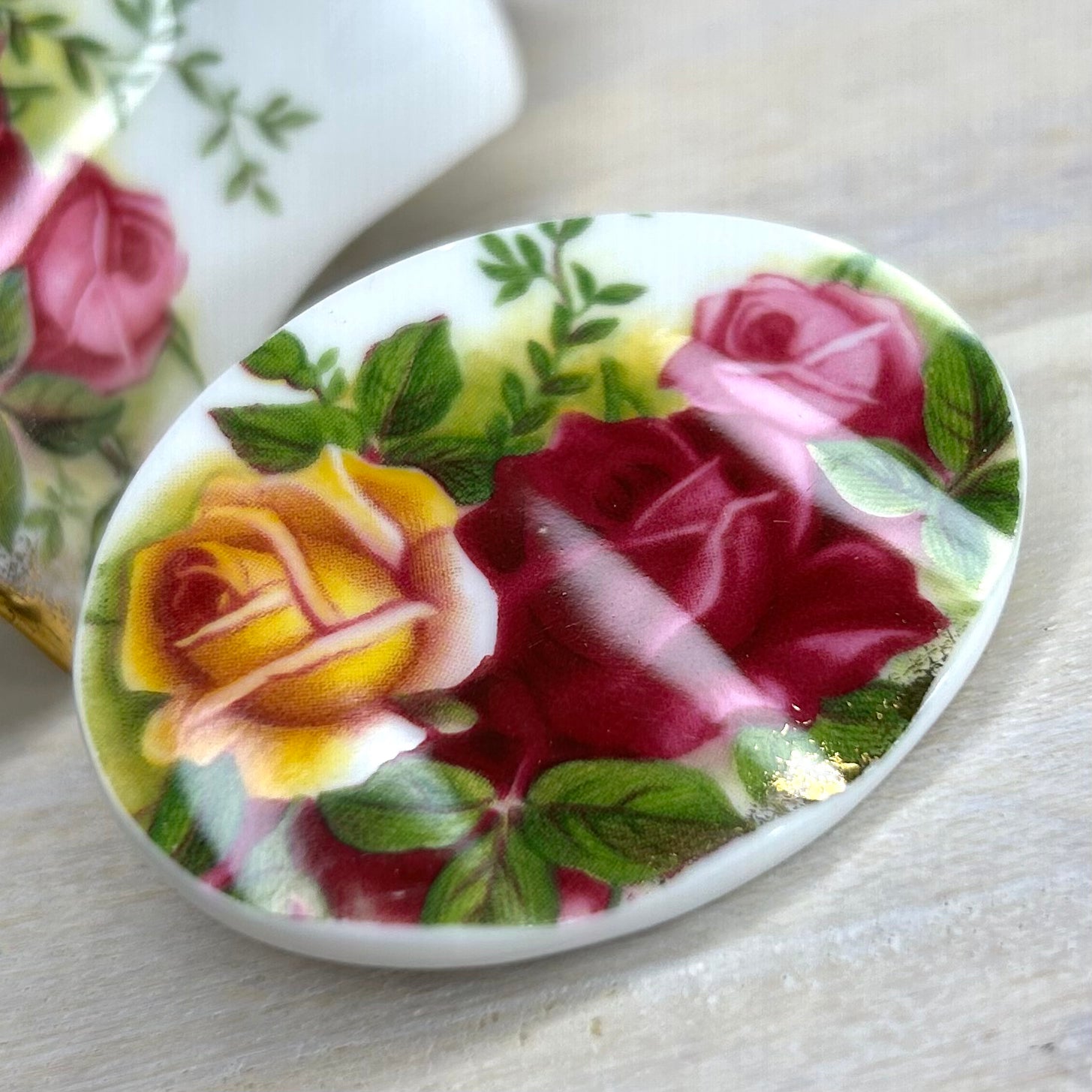 1962 Royal Albert ‘Old Country Roses’ Brooch